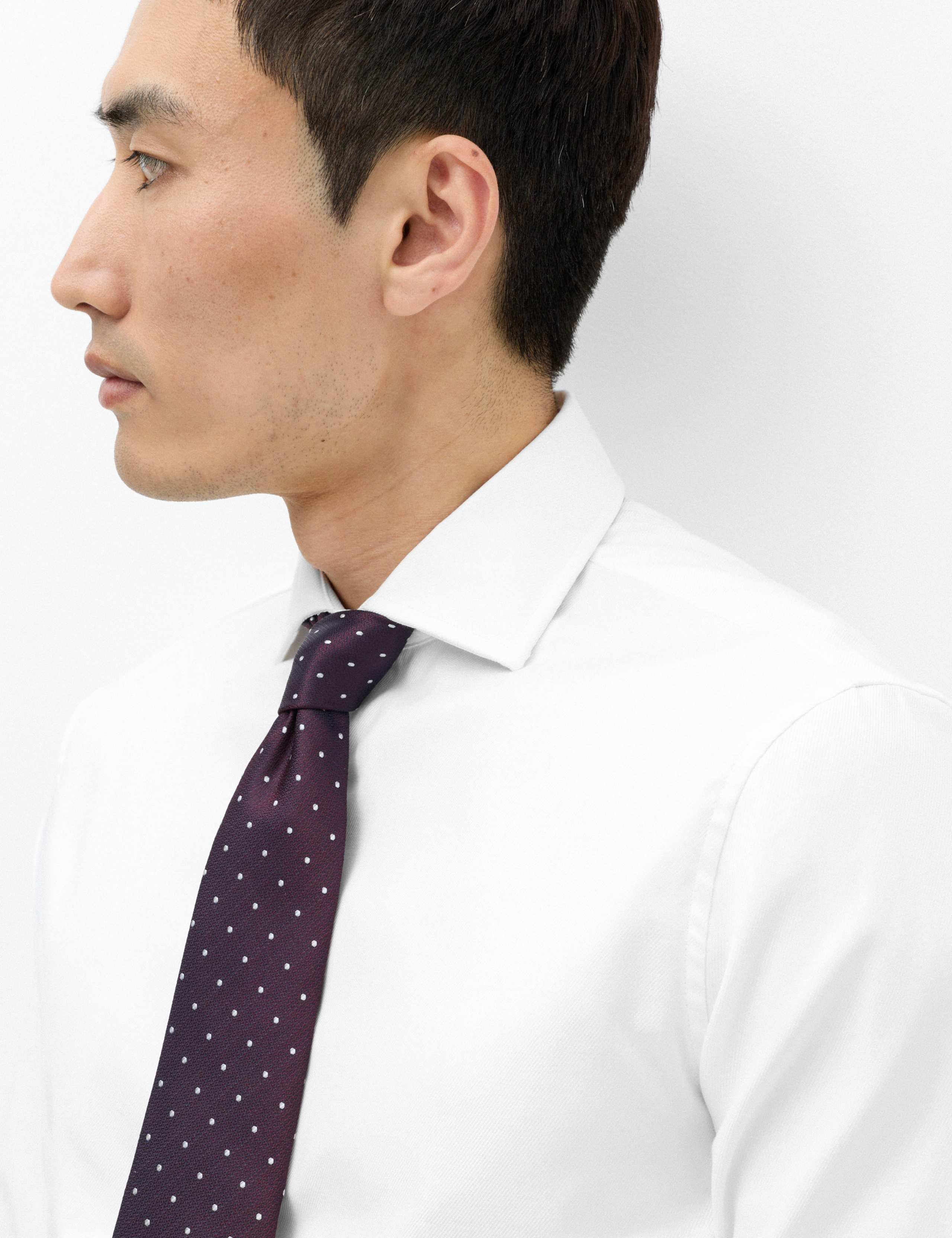 Extra Slim Fit Luxury Cotton Twill Shirt 4 of 8