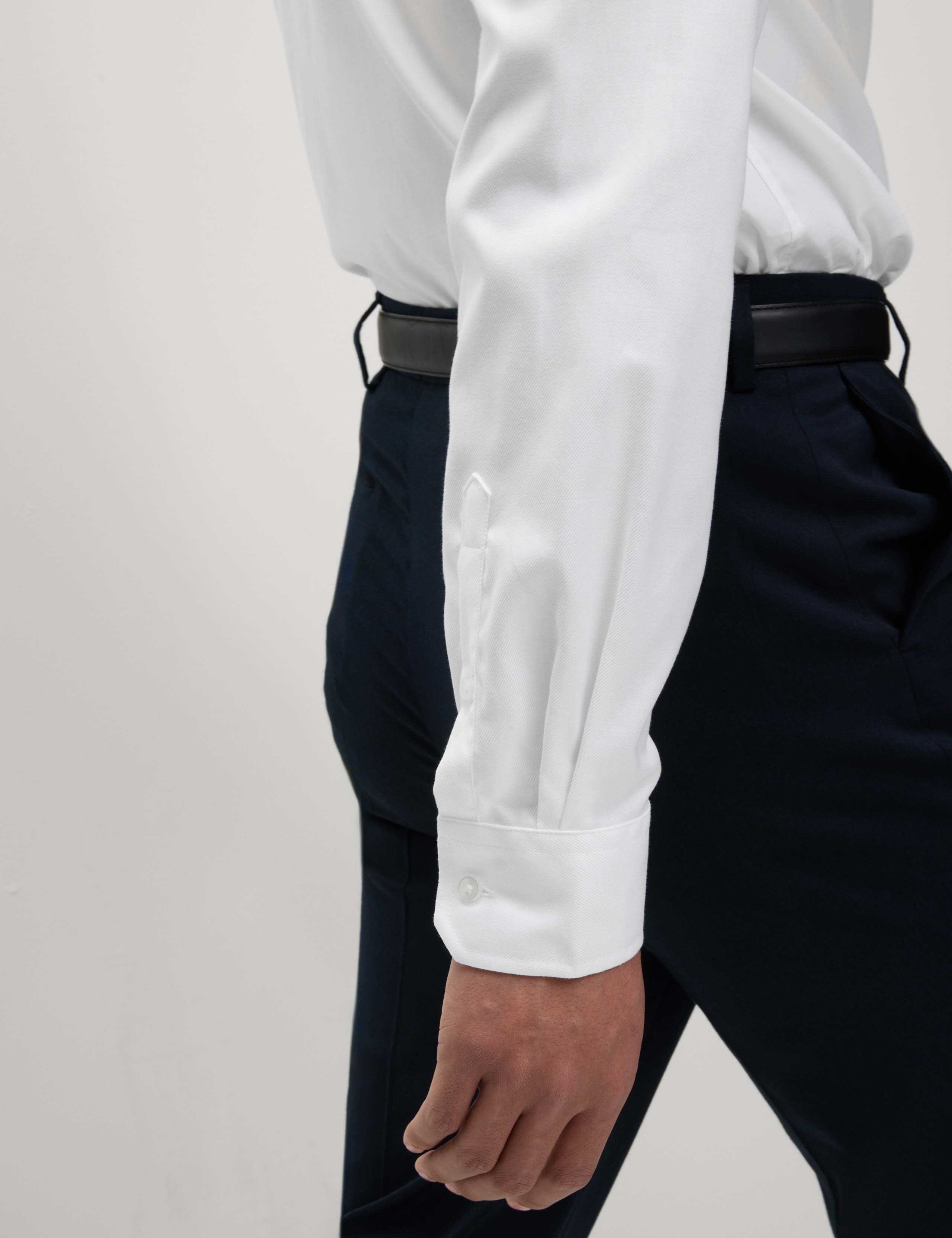 Tailored Fit Luxury Cotton Twill Shirt 7 of 8