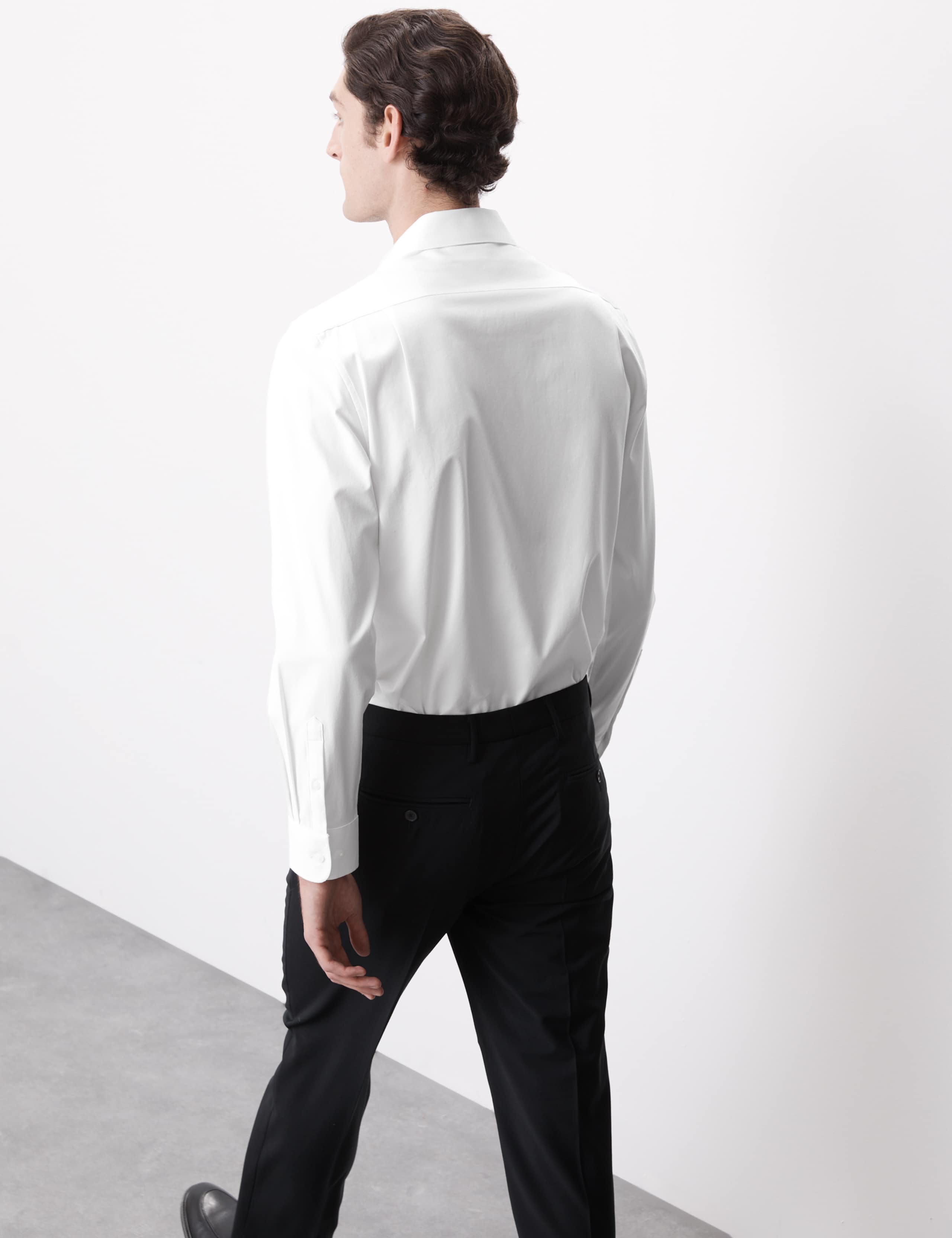 Regular Fit Cotton Stretch 360 Flex™ Shirt 7 of 8