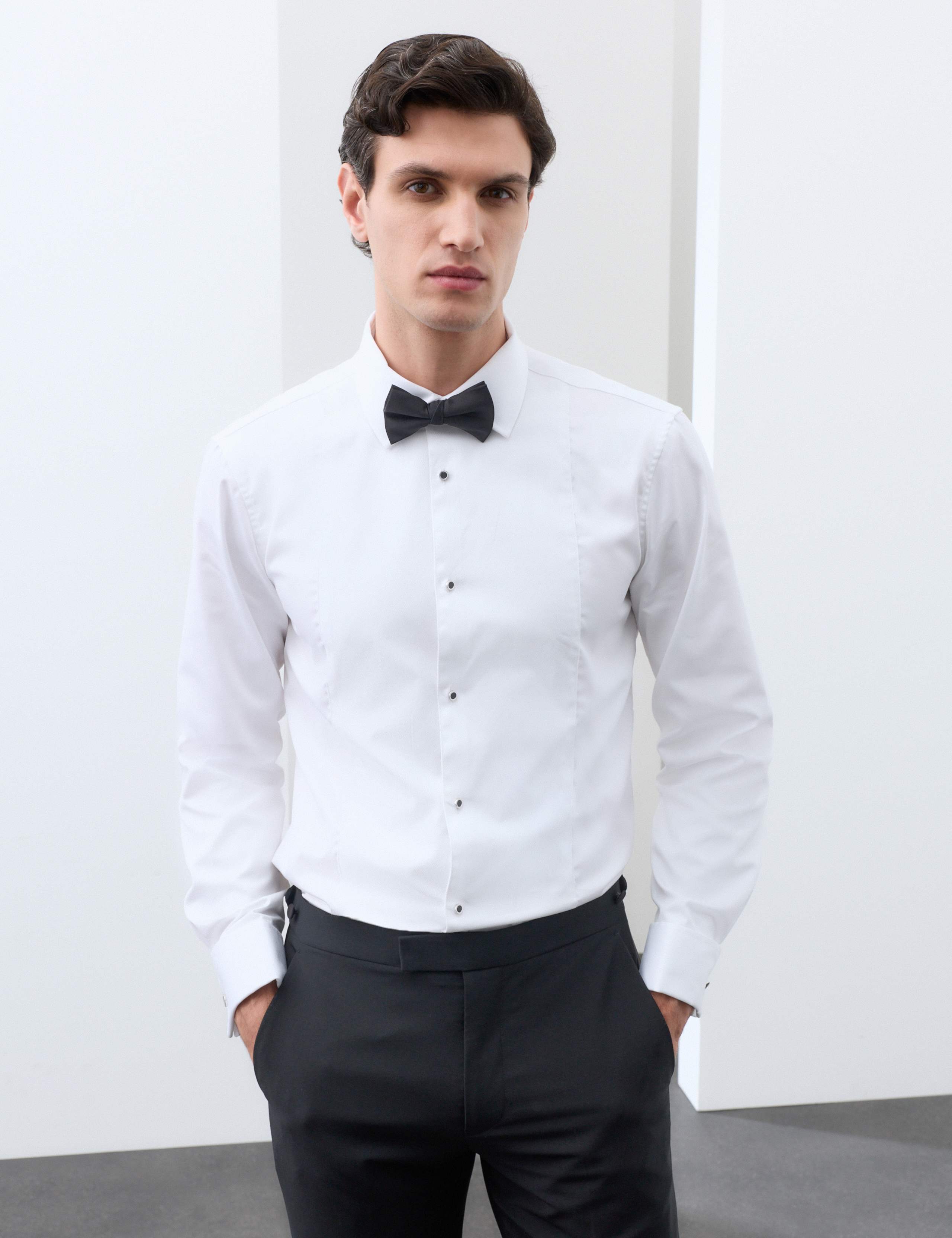 Slim Fit Performance Cotton Dress Shirt 1 of 8