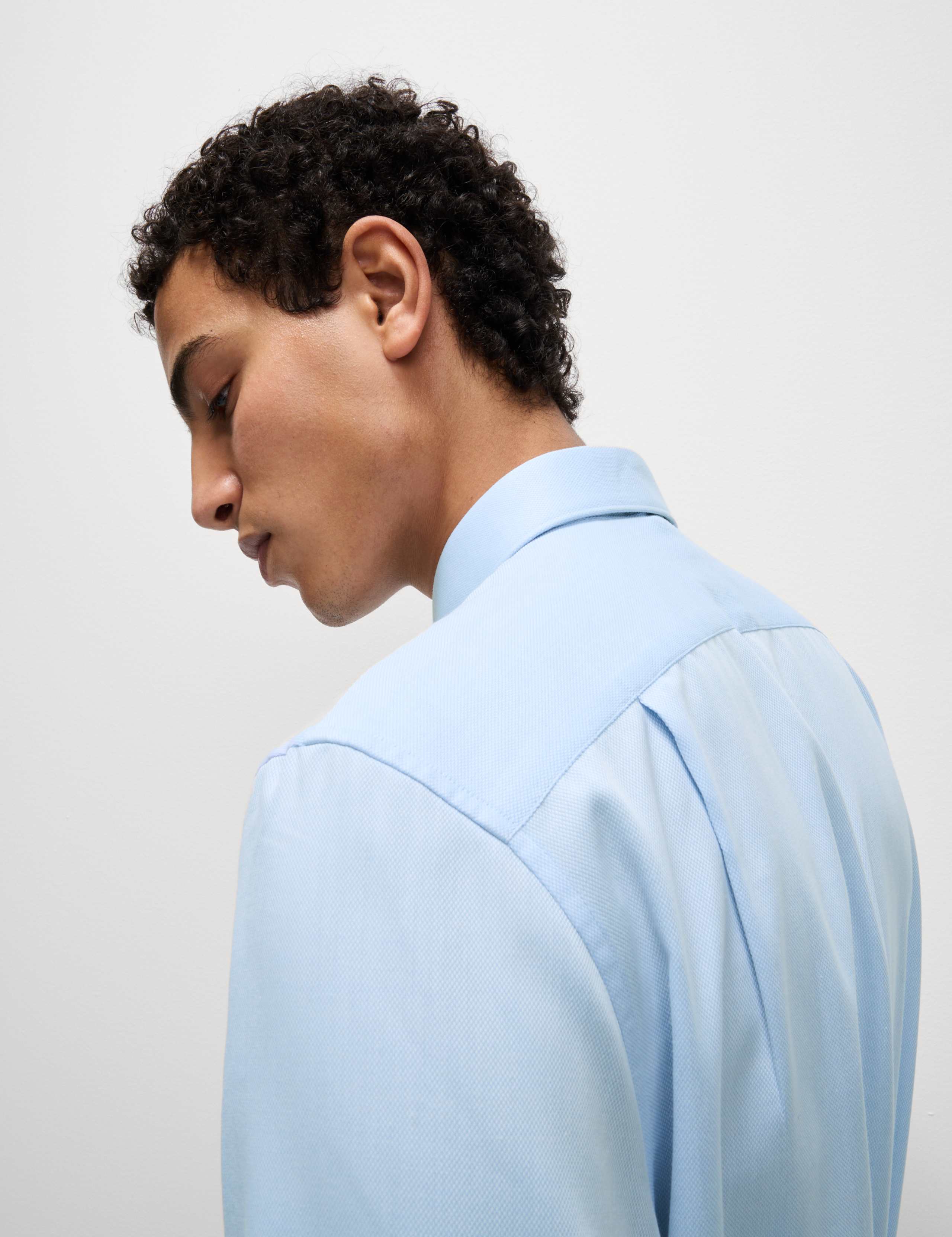 Regular Fit Easy Iron Cotton Blend Shirt & Tie 4 of 6