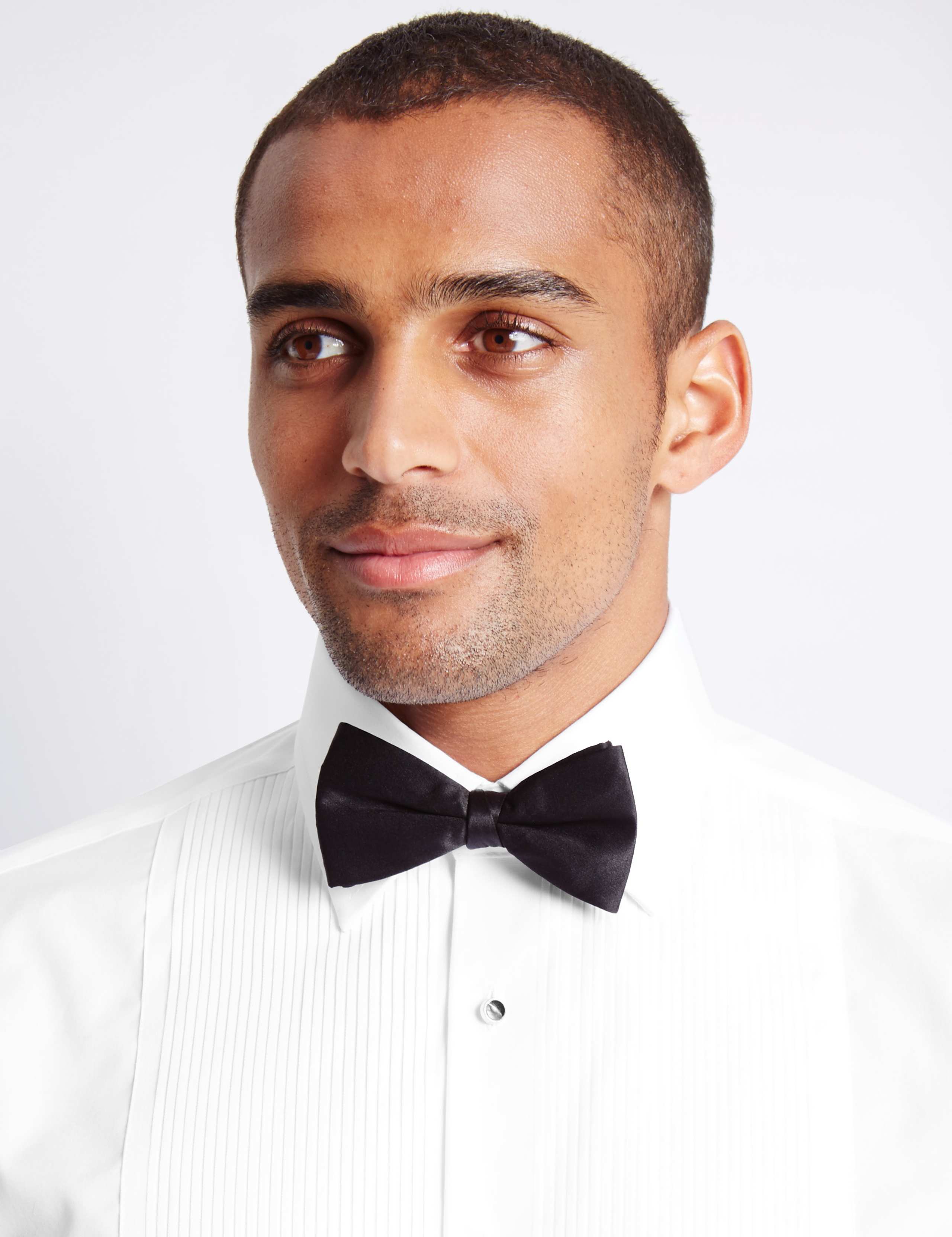 Pure Cotton Tailored Fit Dinner Shirt 4 of 5
