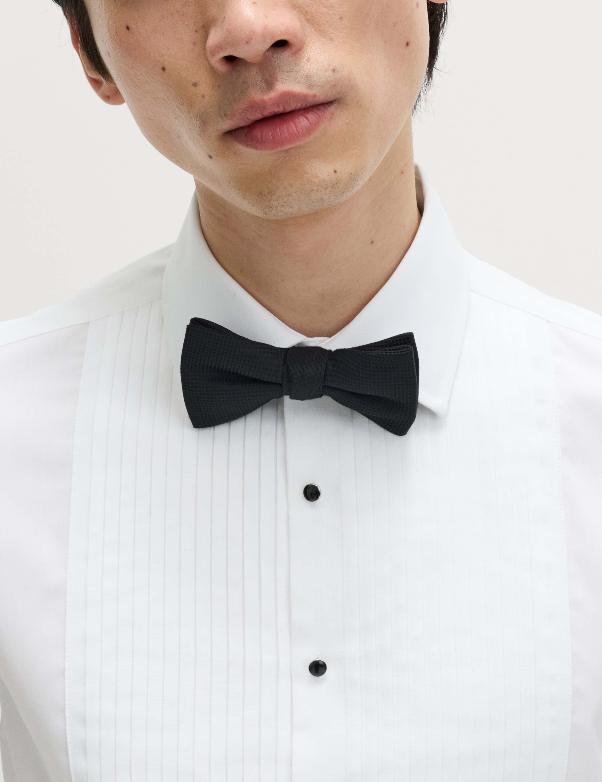 Extra Slim Fit Luxury Cotton Dress Shirt 3 of 7