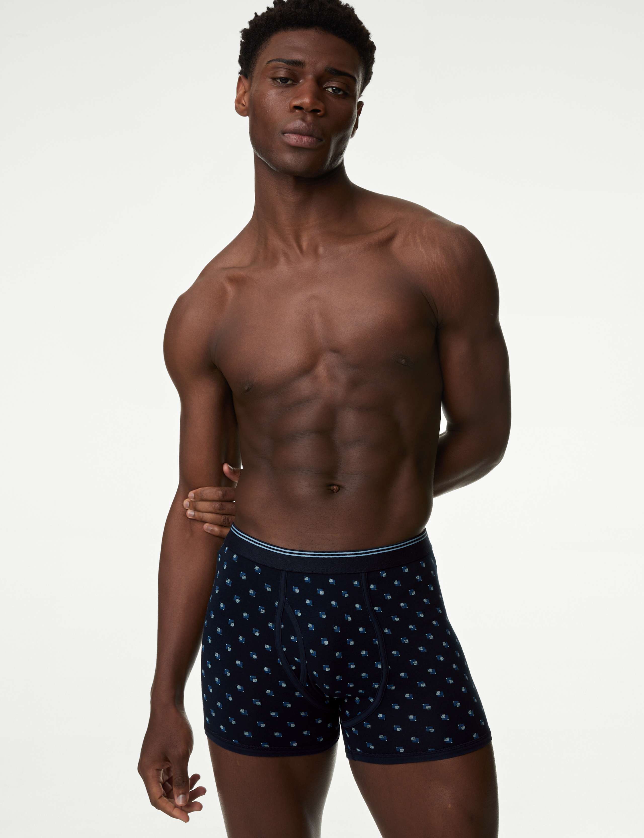 5 Pack Cotton Rich Cool & Fresh™ Trunks 2 of 3