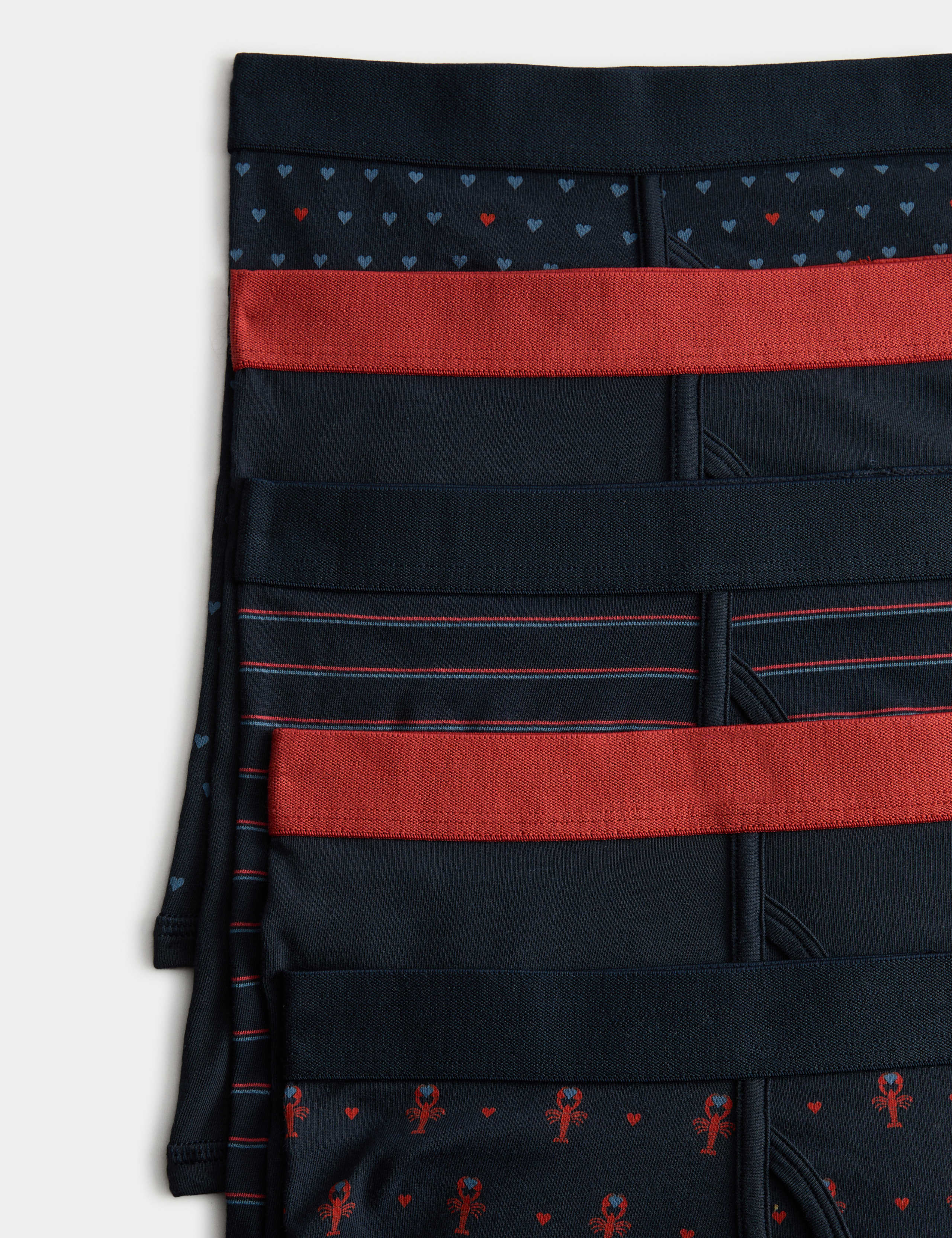 5 Pack Cotton Rich Cool & Fresh™ Valentines Trunks 2 of 2