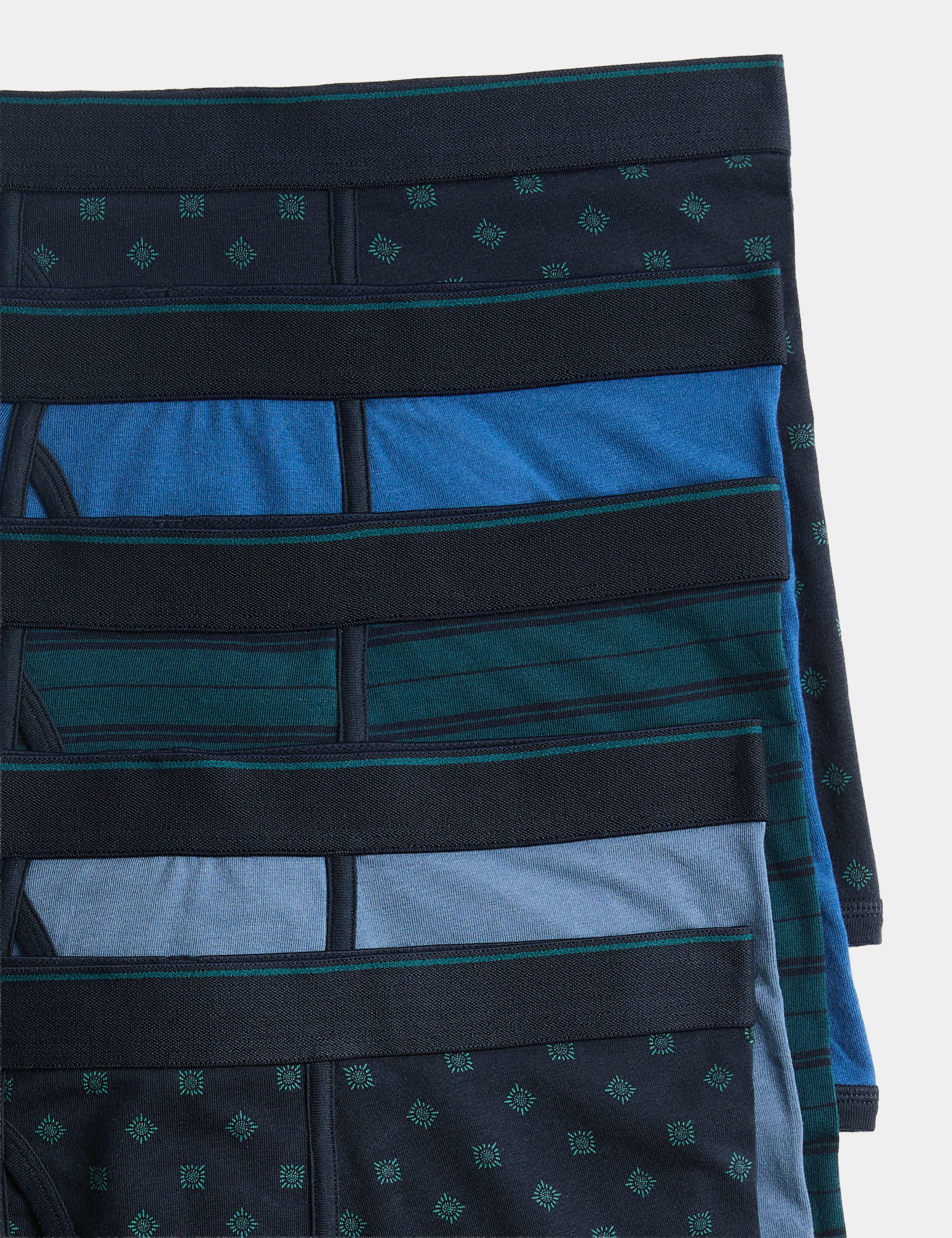 5 Pack Cotton Rich Cool & Fresh™ Stretch Trunks 2 of 2