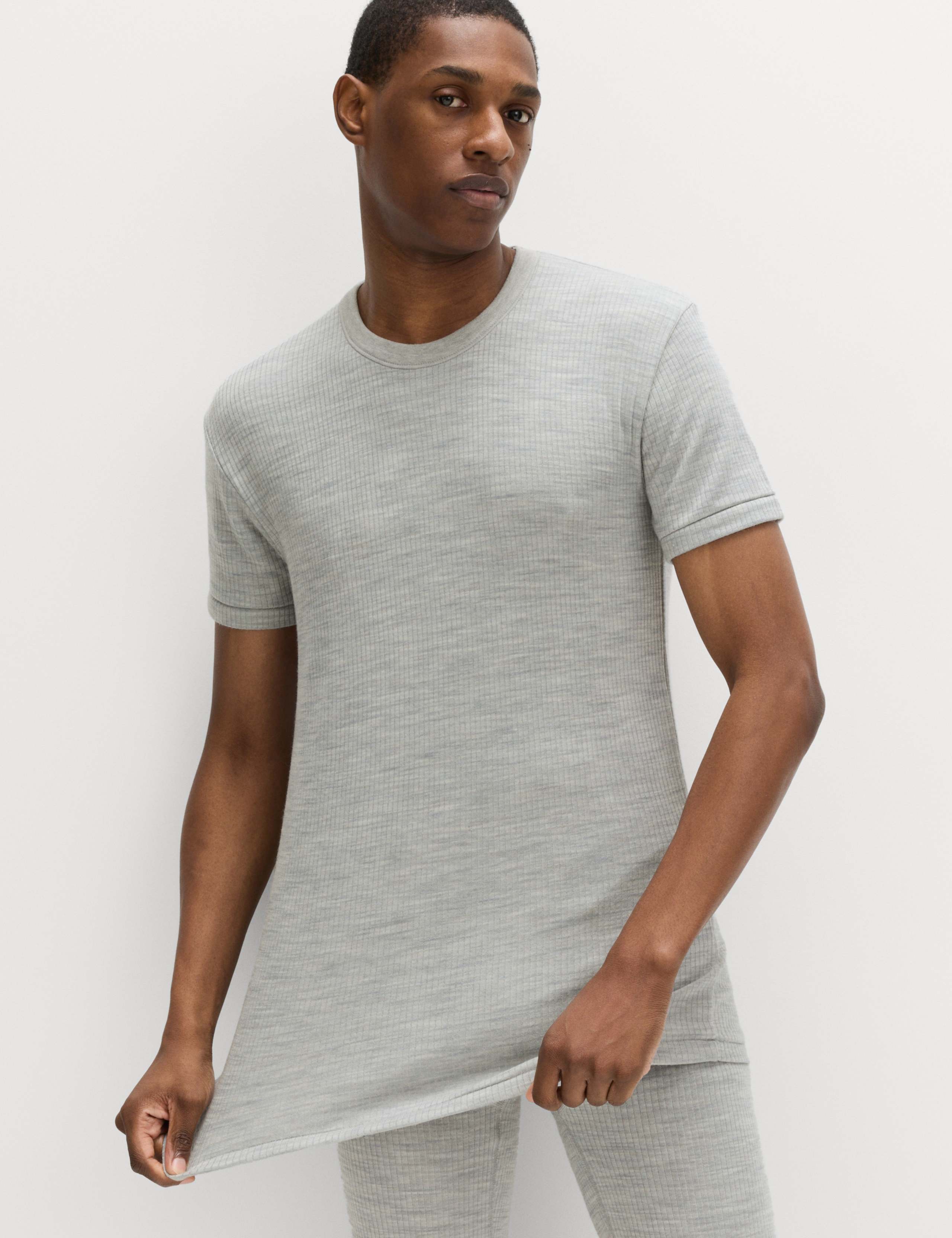 Heatgen™ Maximum Thermal Short Sleeve Top 3 of 6