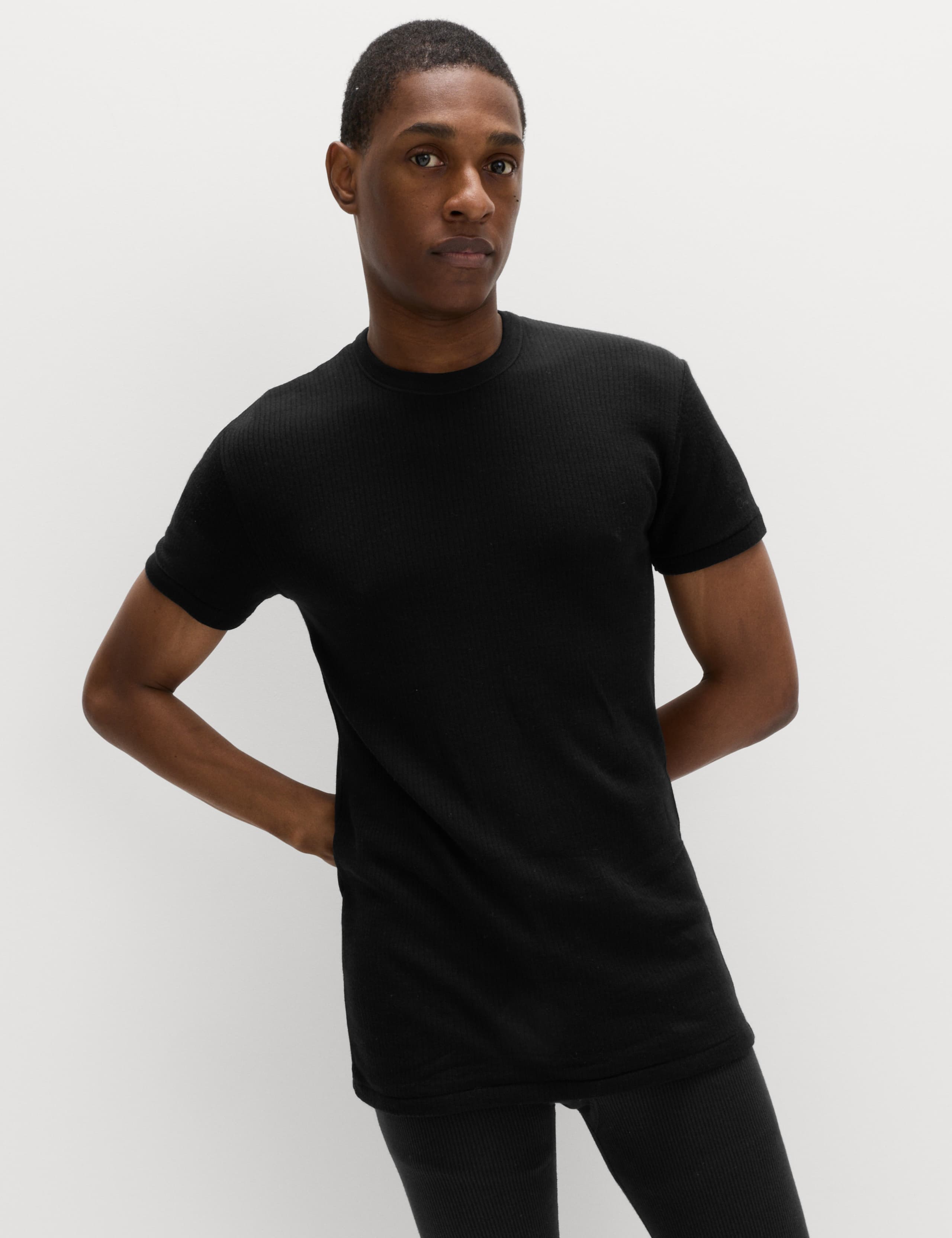 Heatgen™ Maximum Thermal Short Sleeve Top 3 of 6