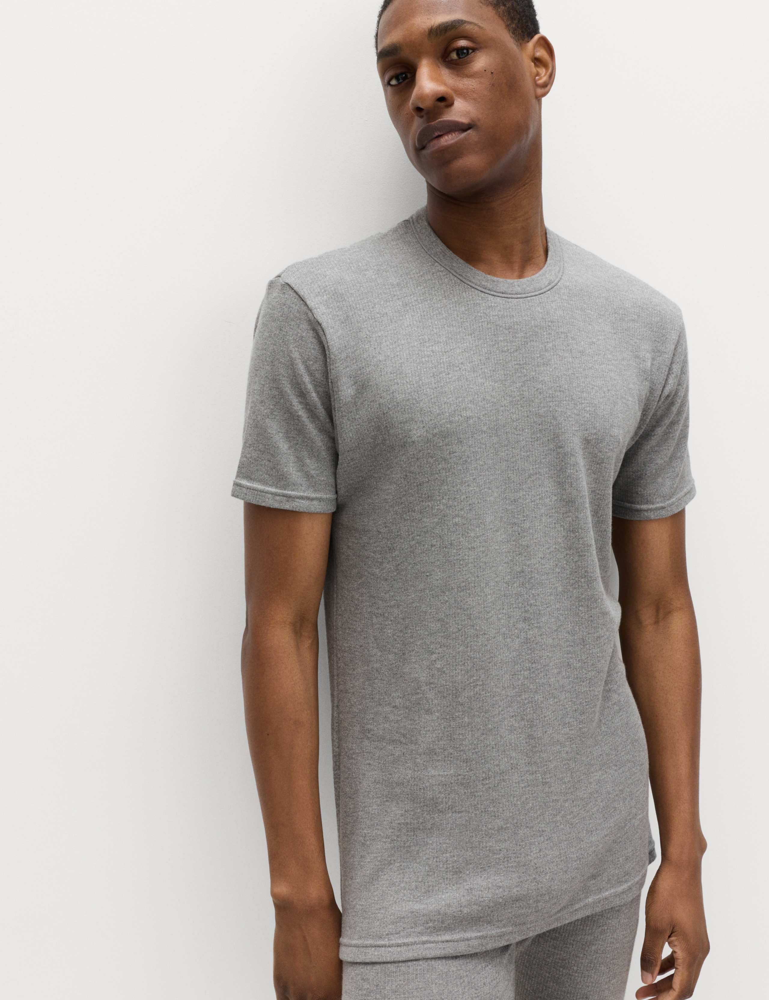 Heatgen™ Medium Thermal Short Sleeve Top 3 of 6