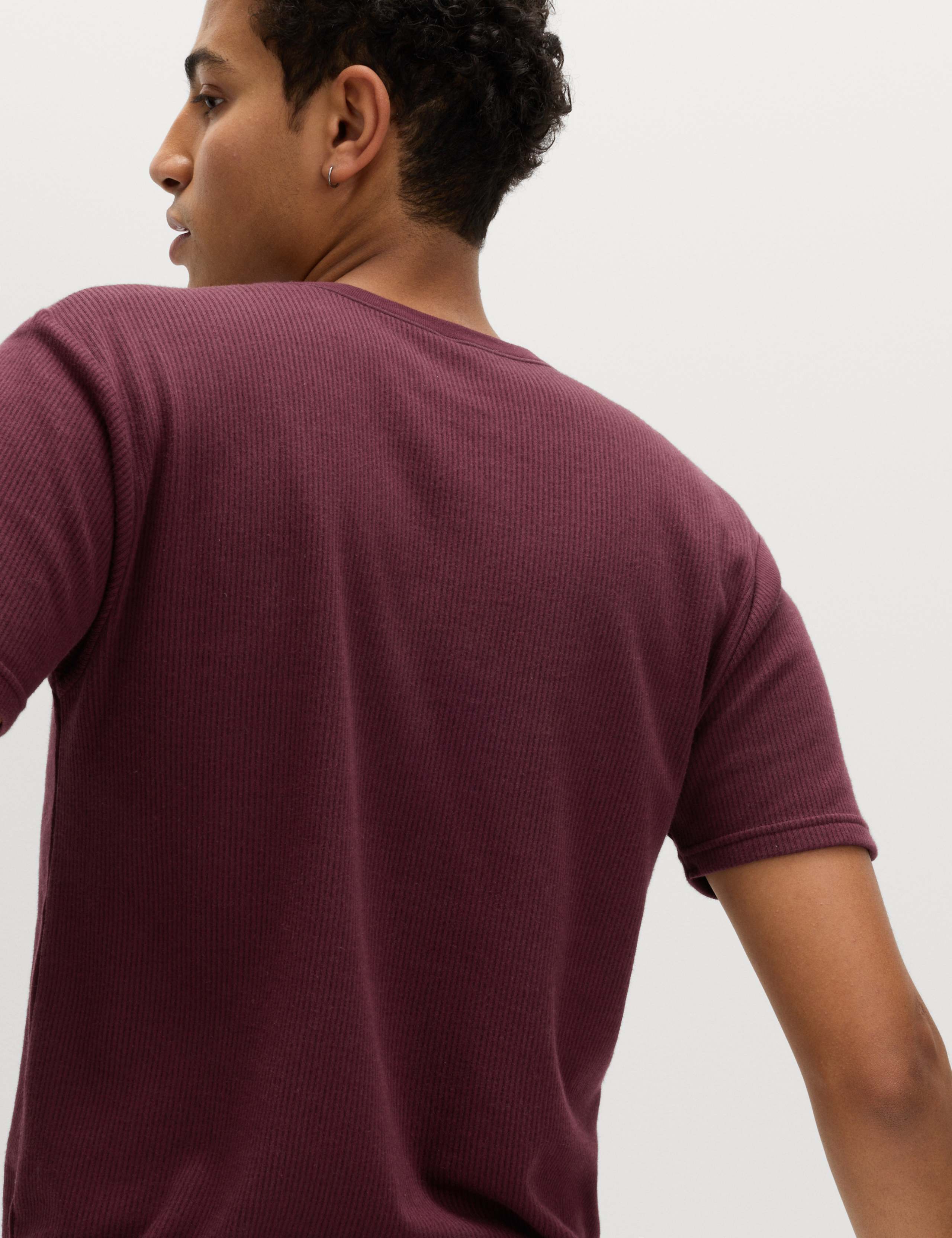 Heatgen™ Medium Thermal Short Sleeve Top 4 of 5
