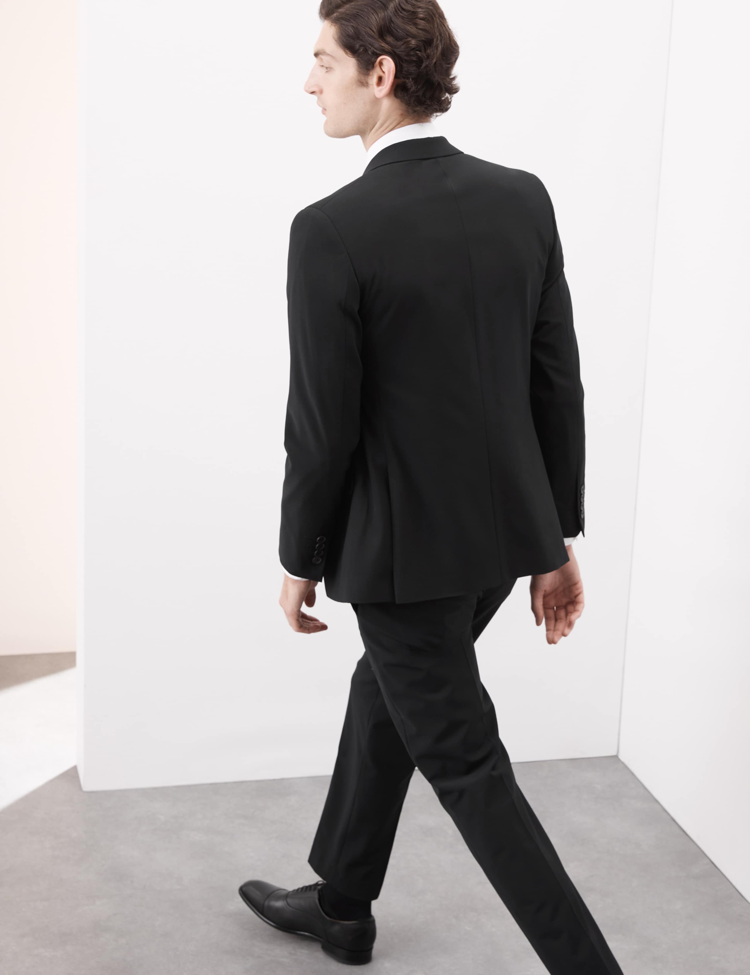 Tailored Fit Performance Suit Jacket 6 of 6