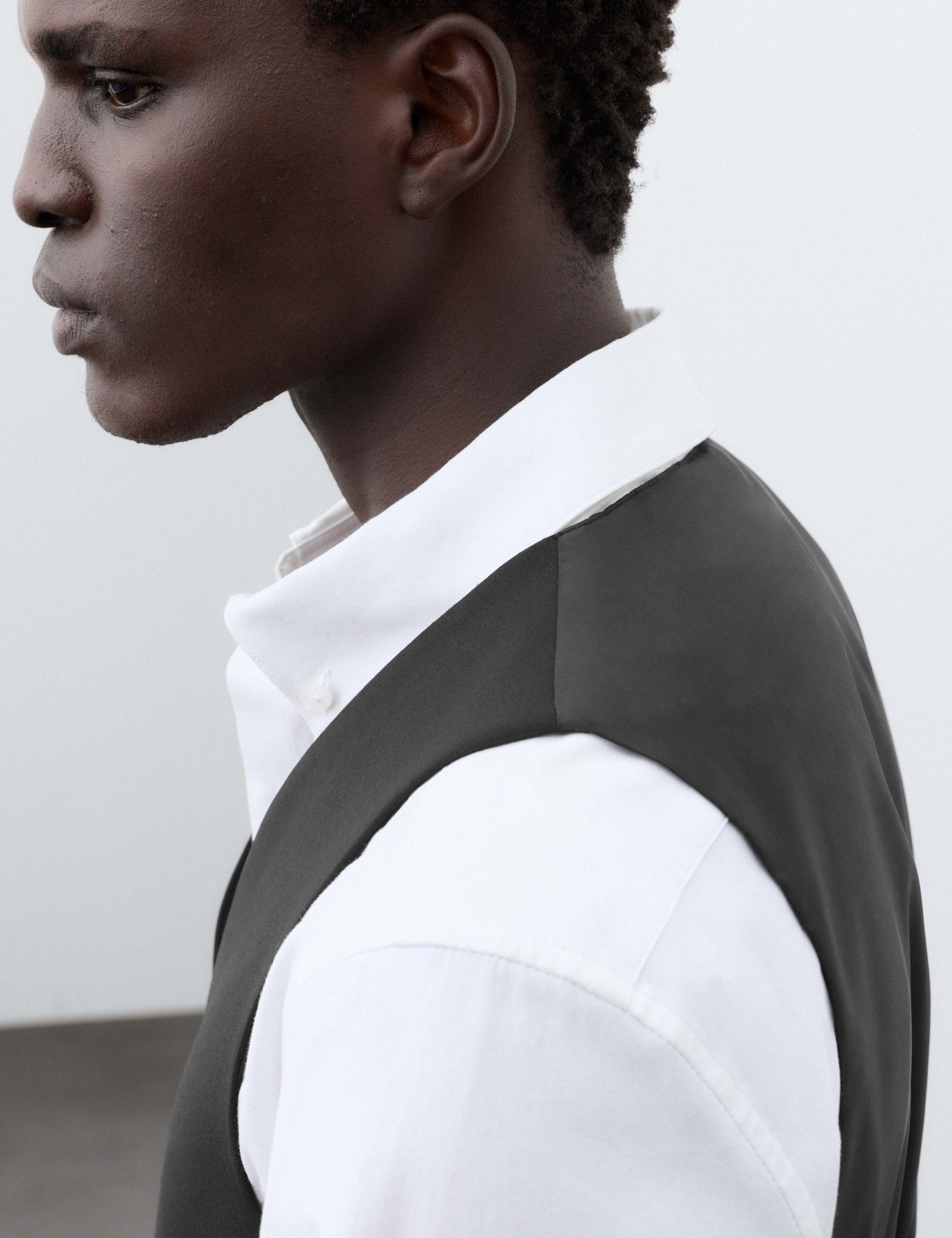 Wool Rich Performance Waistcoat 11 of 11