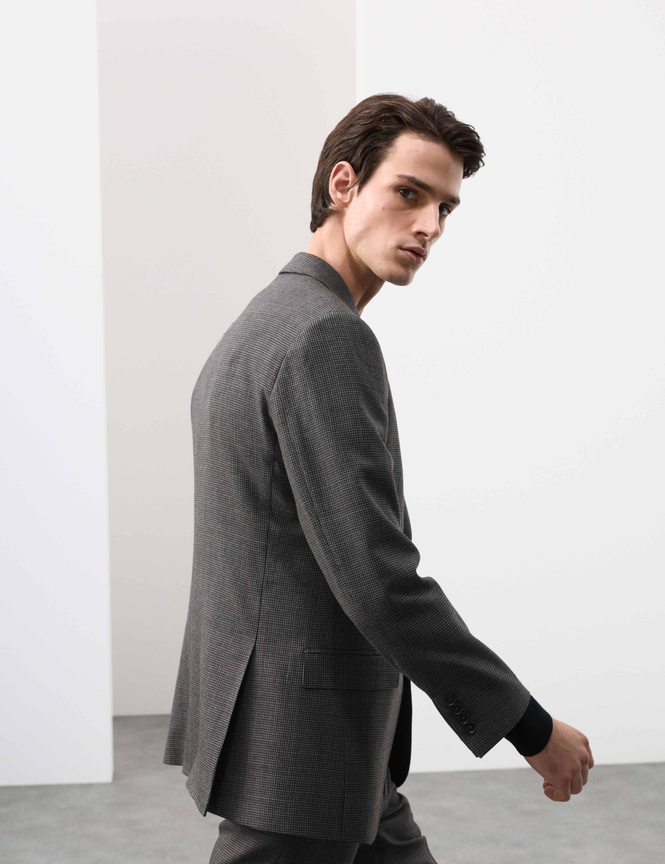 Tailored Fit Pure Wool Puppytooth Jacket 6 of 8