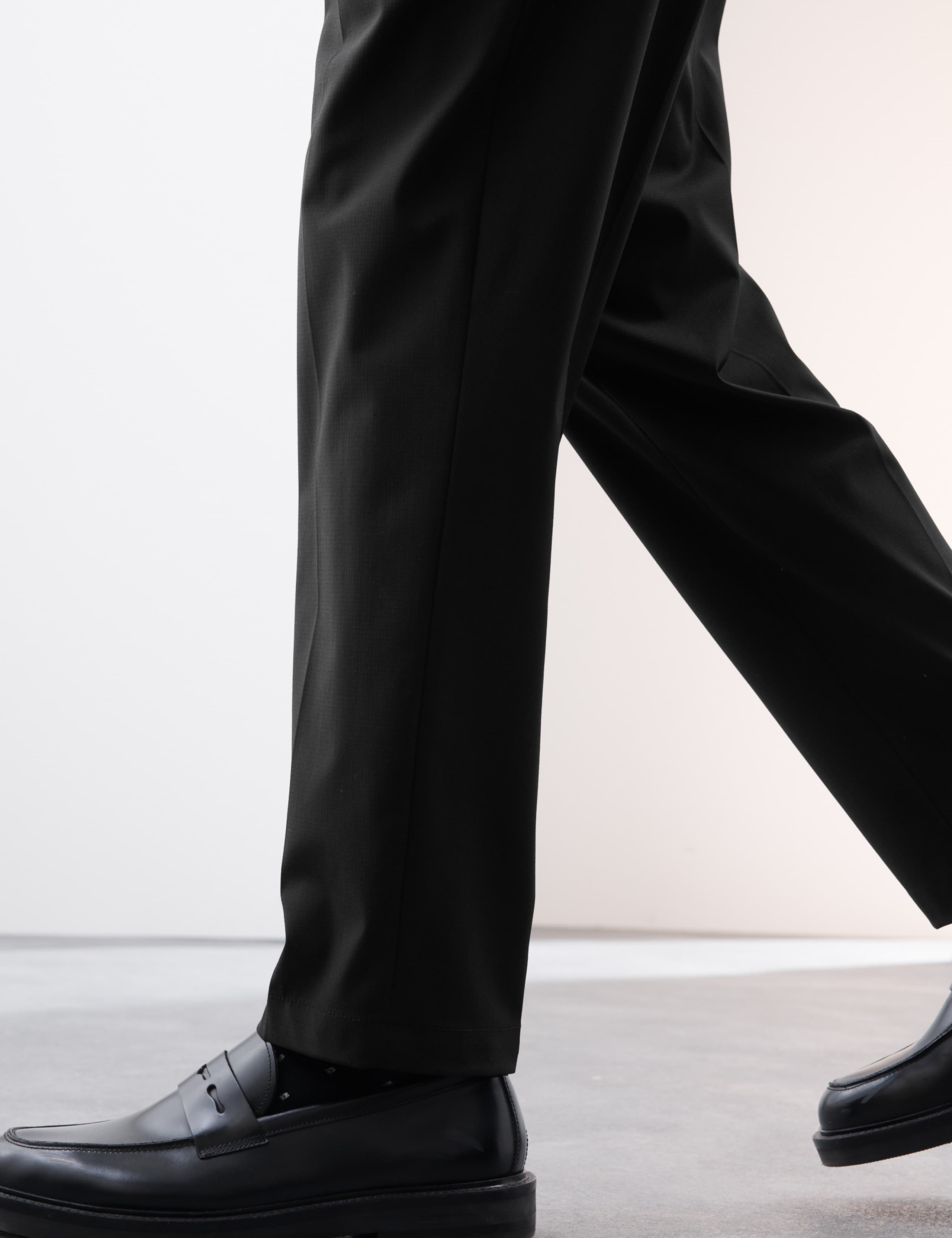 Tailored Fit Performance Packable Suit Trouser 6 of 8