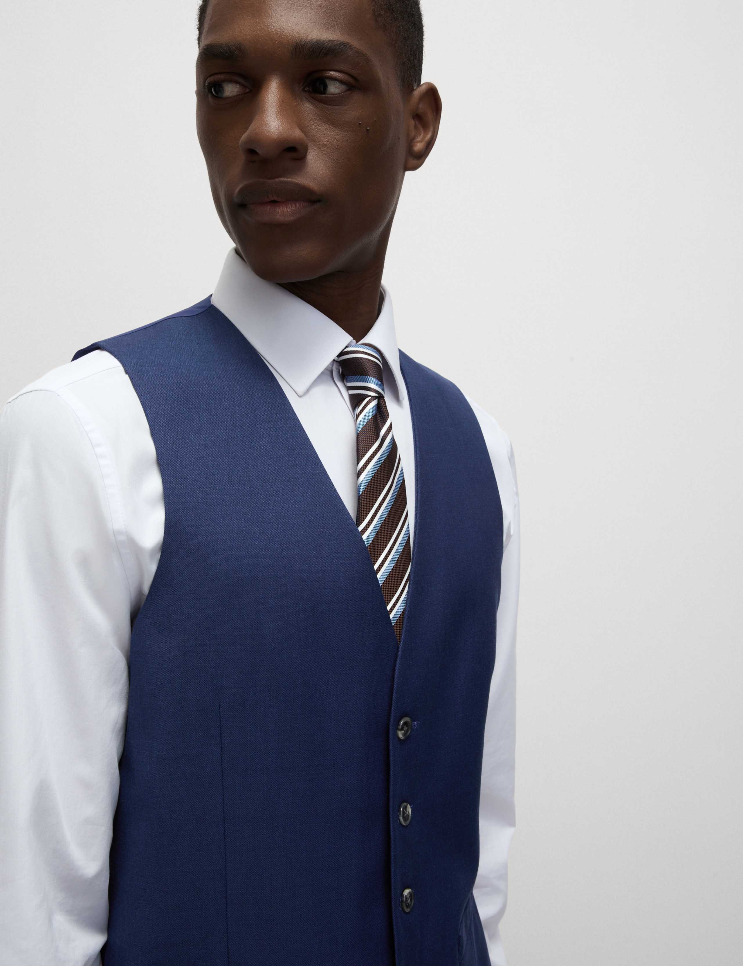 Ultimate Waistcoat With Stretch 1 of 7