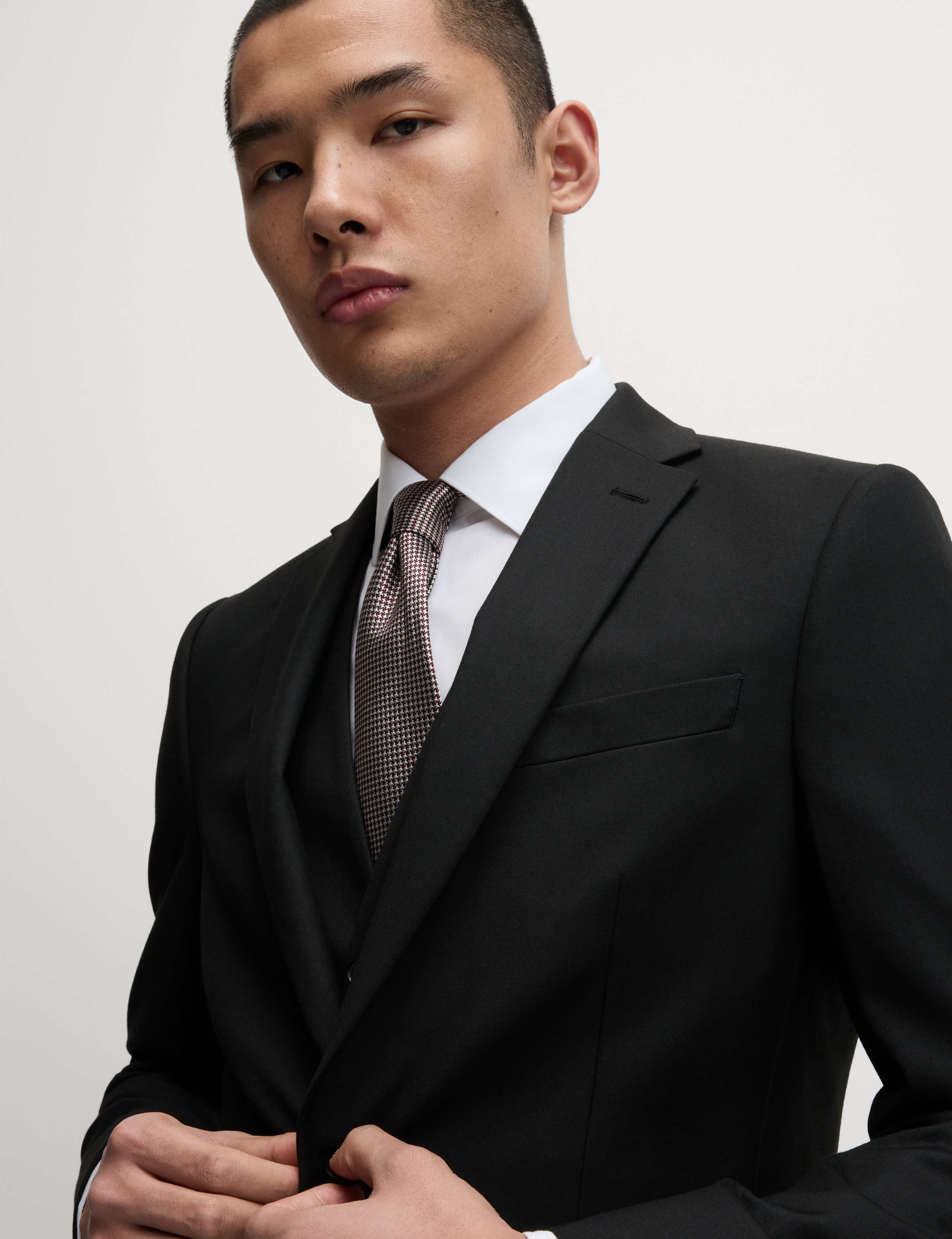 Tailored Fit Stretch Suit Jacket 1 of 6