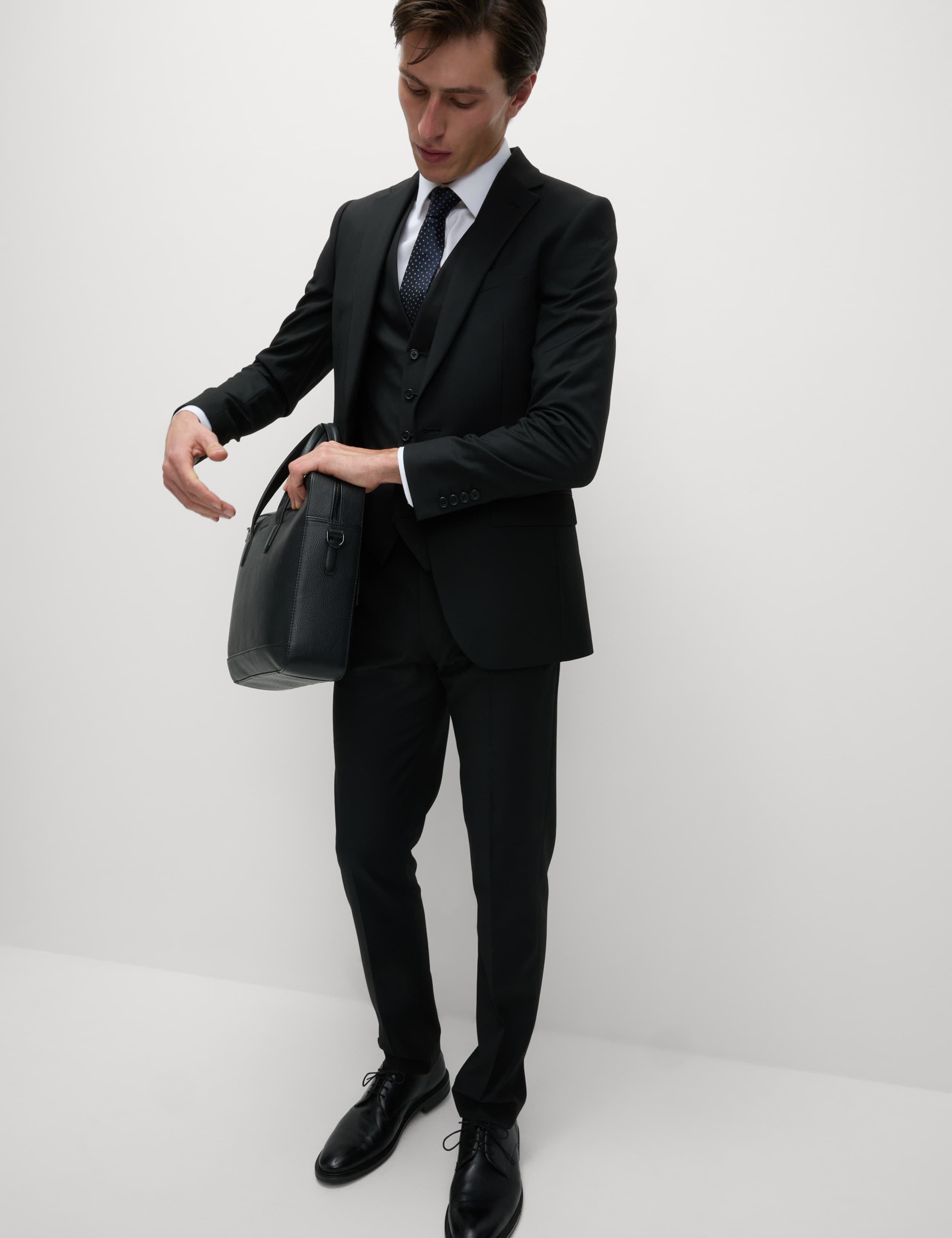 Tailored Fit Stretch Suit Trousers 5 of 7