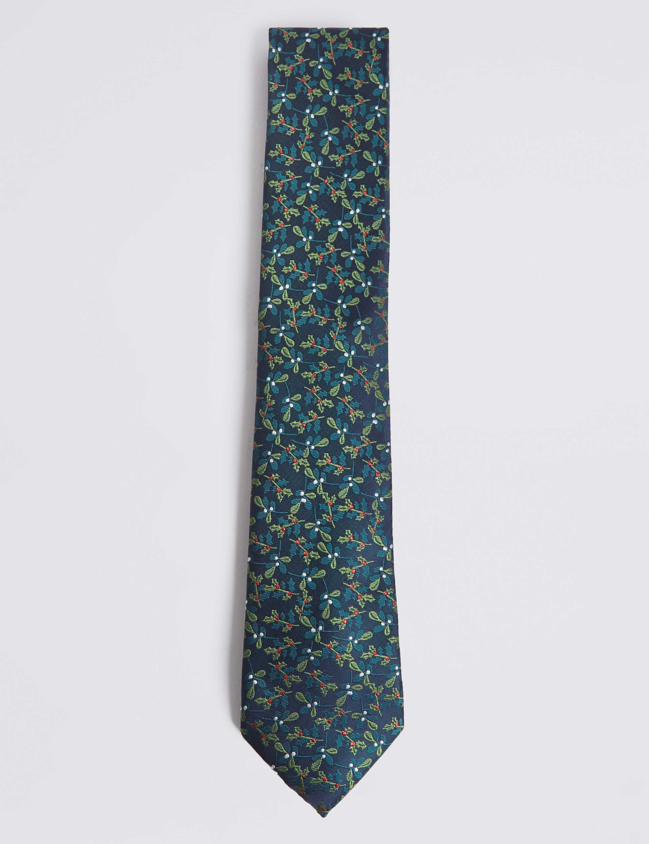 Novelty Holly and Mistletoe Tie 1 of 3