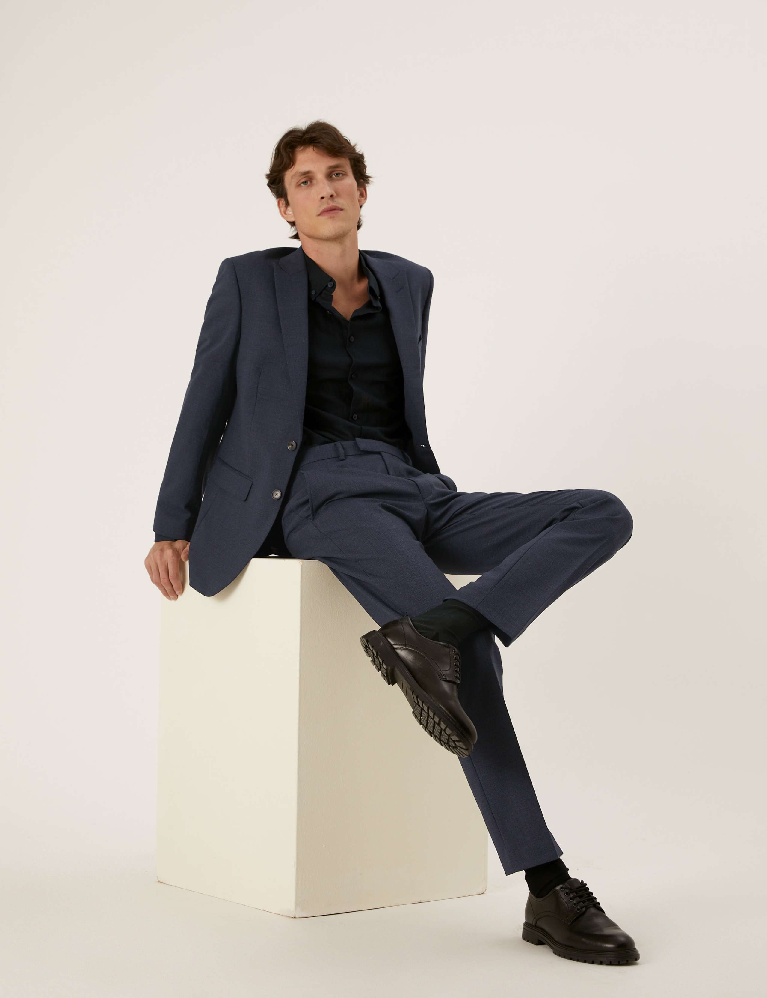 Tailored Fit Textured Jacket 7 of 8