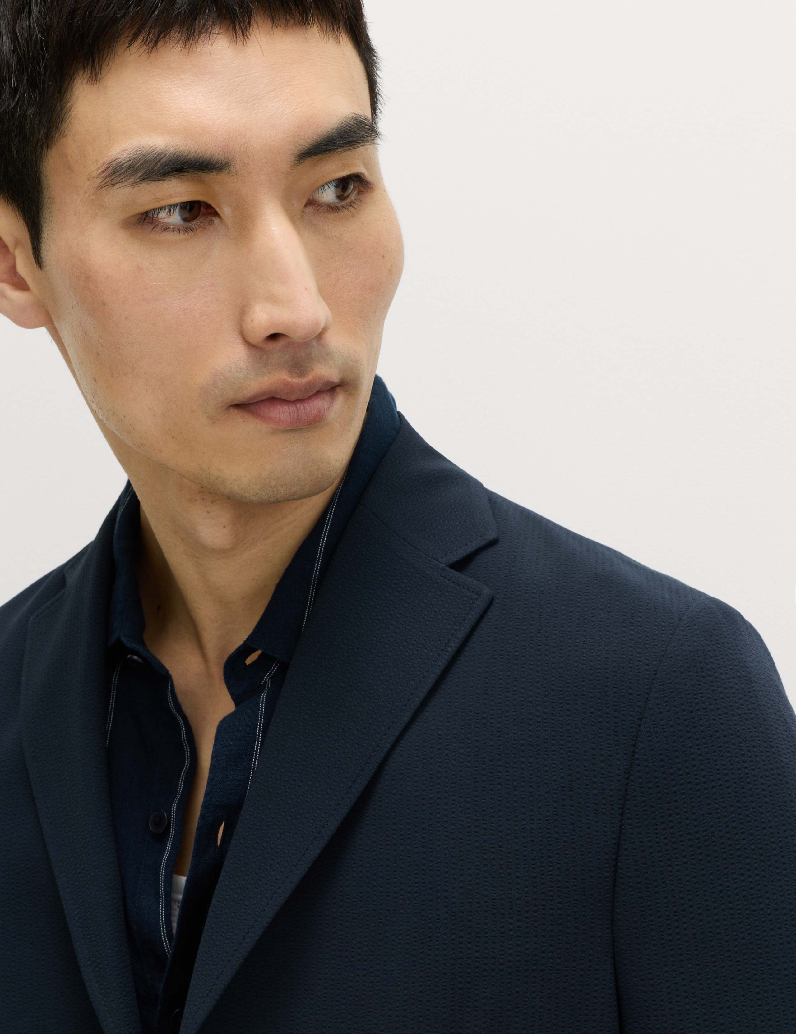 Tailored Fit Seersucker Stretch Suit Jacket 3 of 6