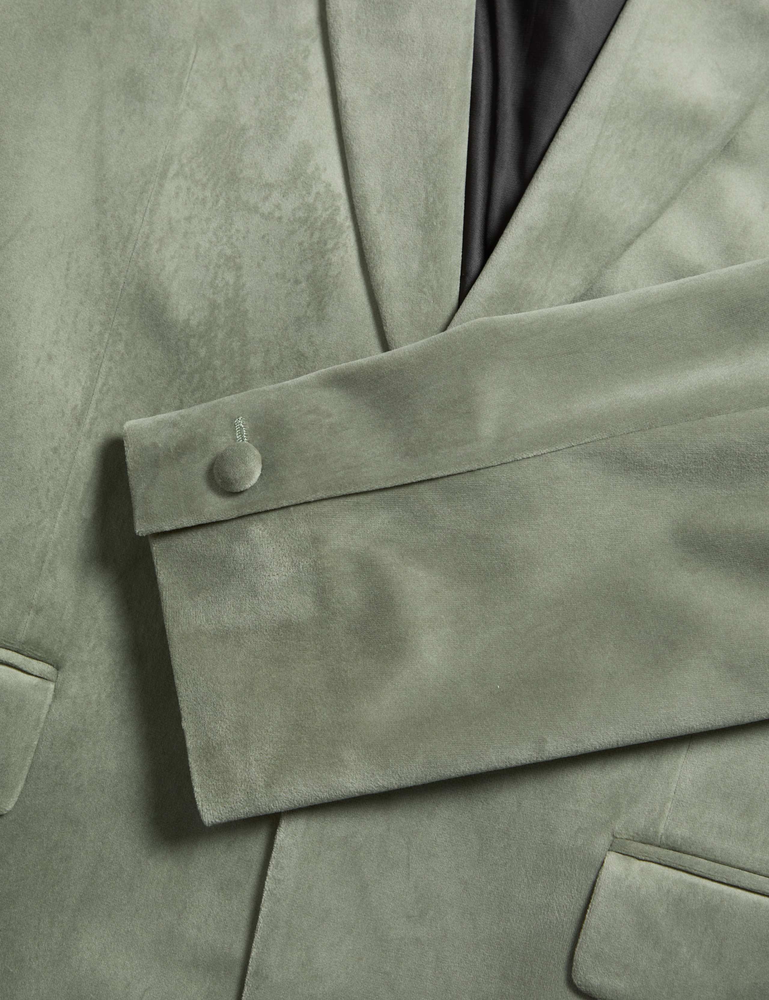 Tailored Fit Velvet Blazer 7 of 7