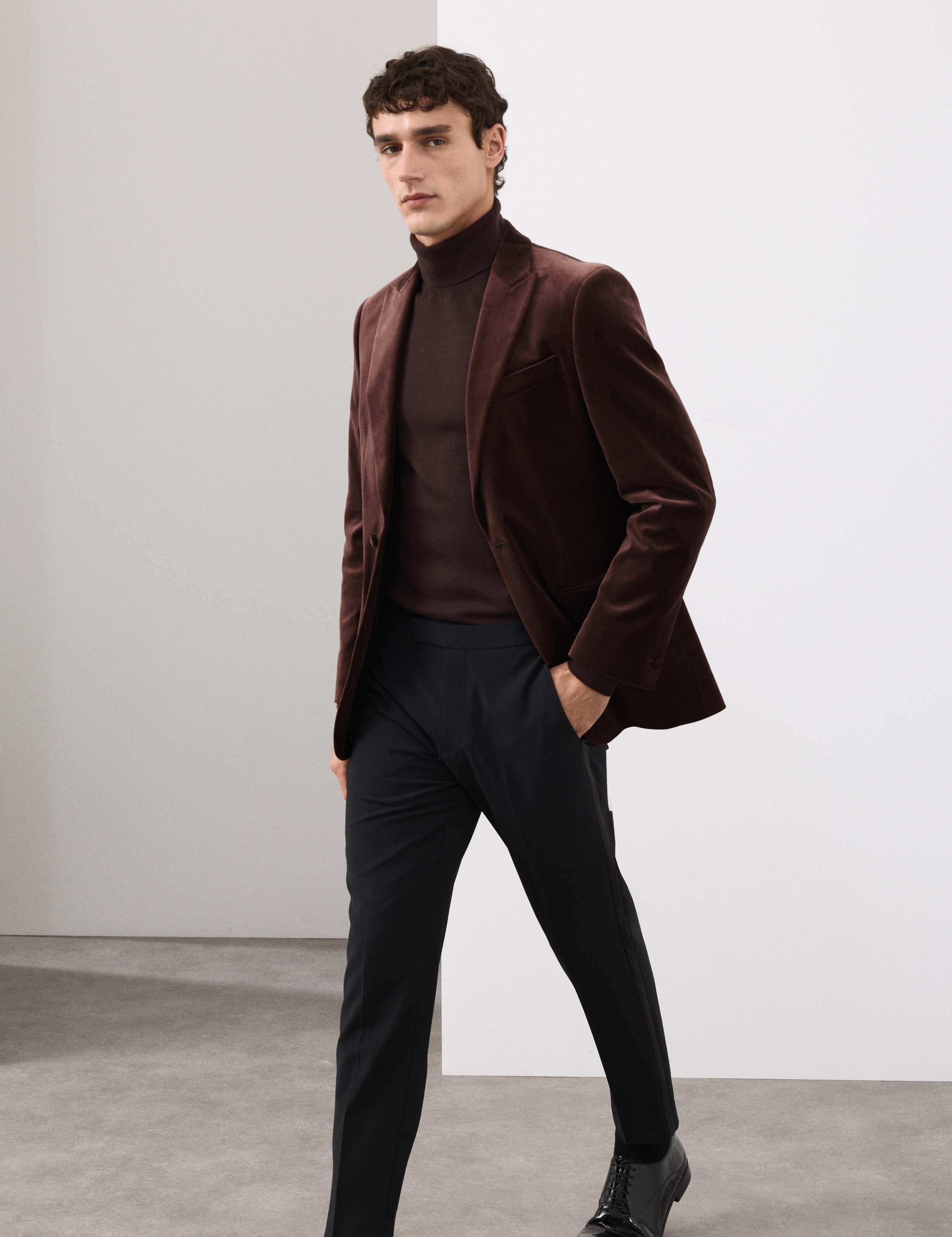 Tailored Fit Cotton Rich Velvet Blazer 5 of 7