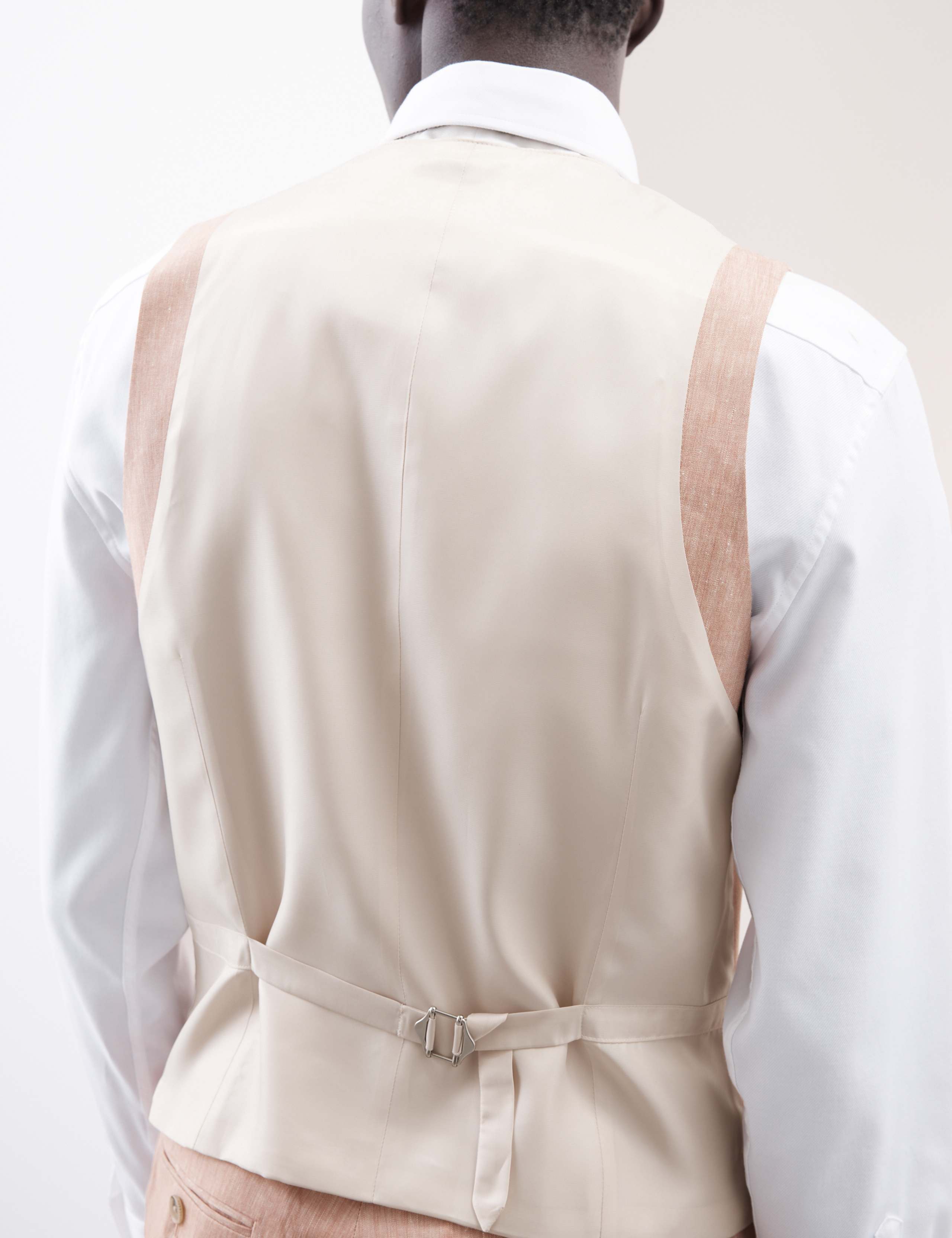 Italian Performance Linen Blend Double Breasted Waistcoat 4 of 5