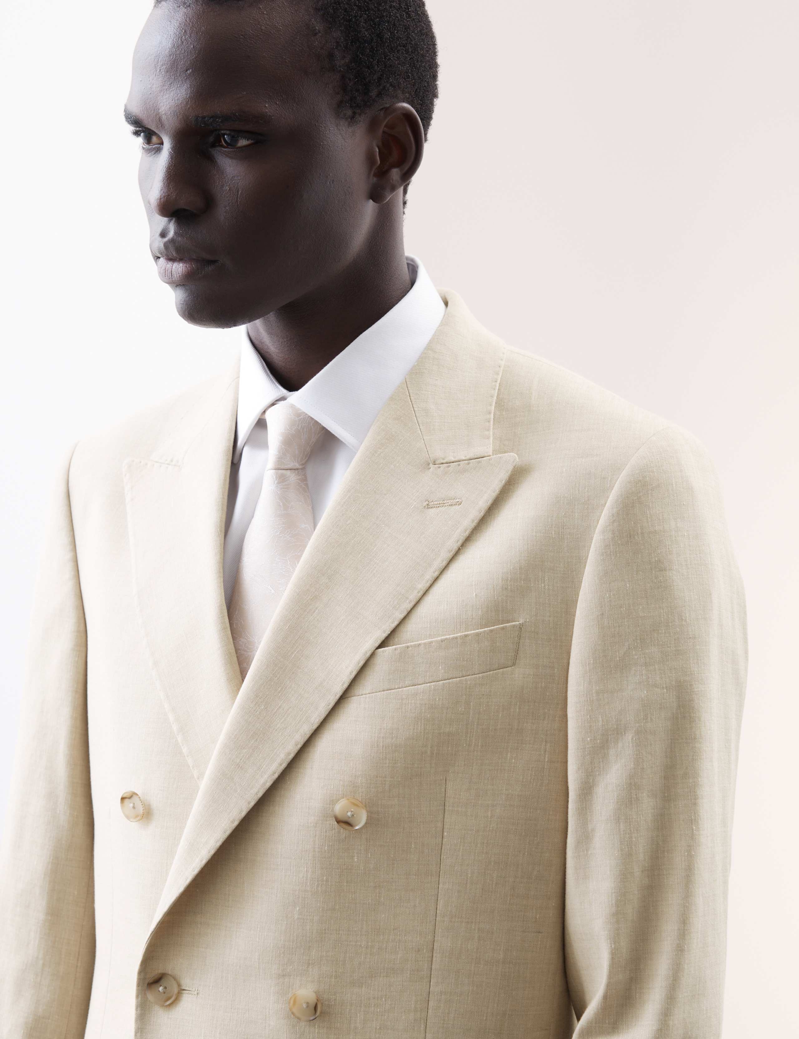 Tailored Fit Italian Performance Linen Blend Double Breasted Suit Jacket 5 of 9