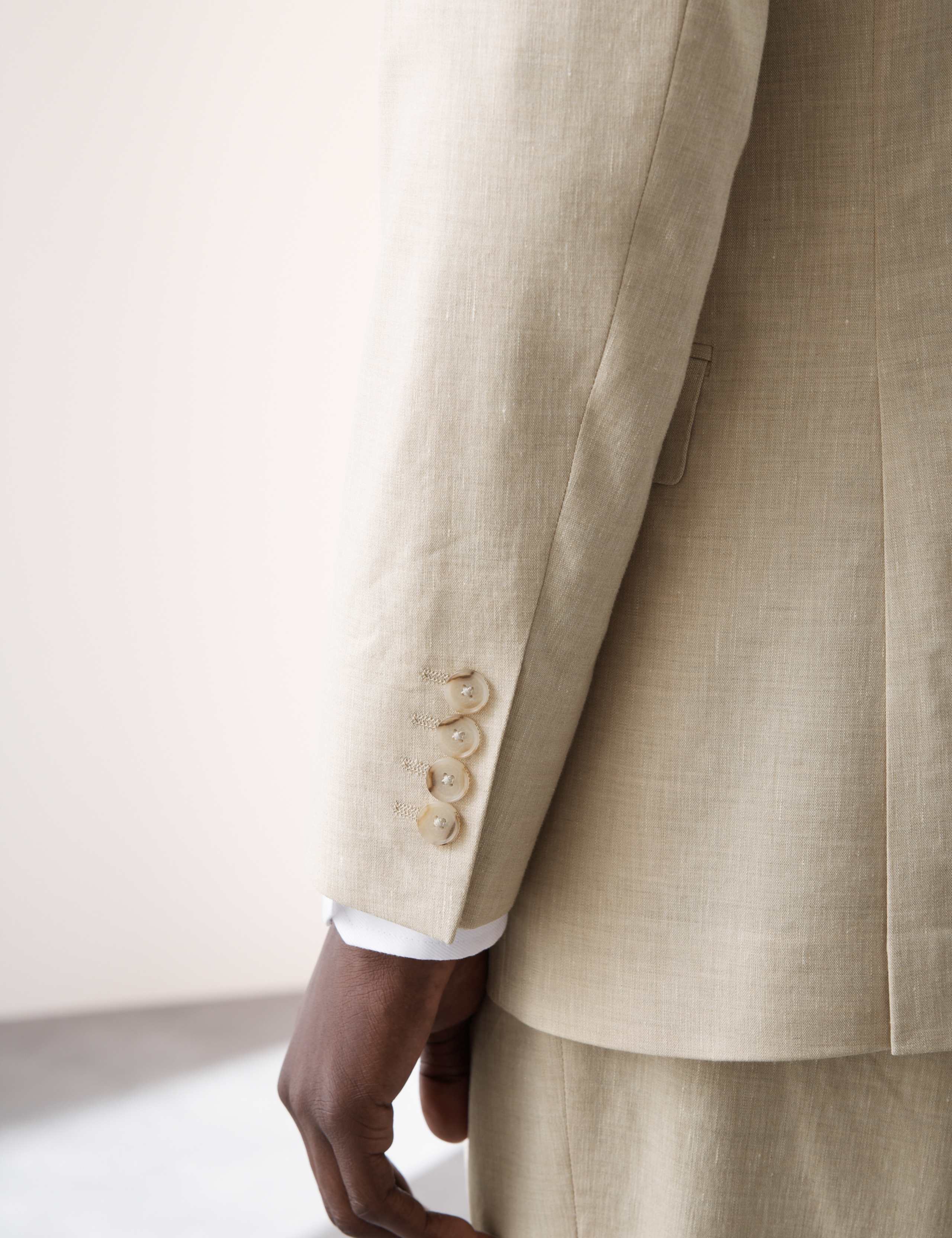 Tailored Fit Italian Performance Linen Blend Double Breasted Suit Jacket 7 of 9