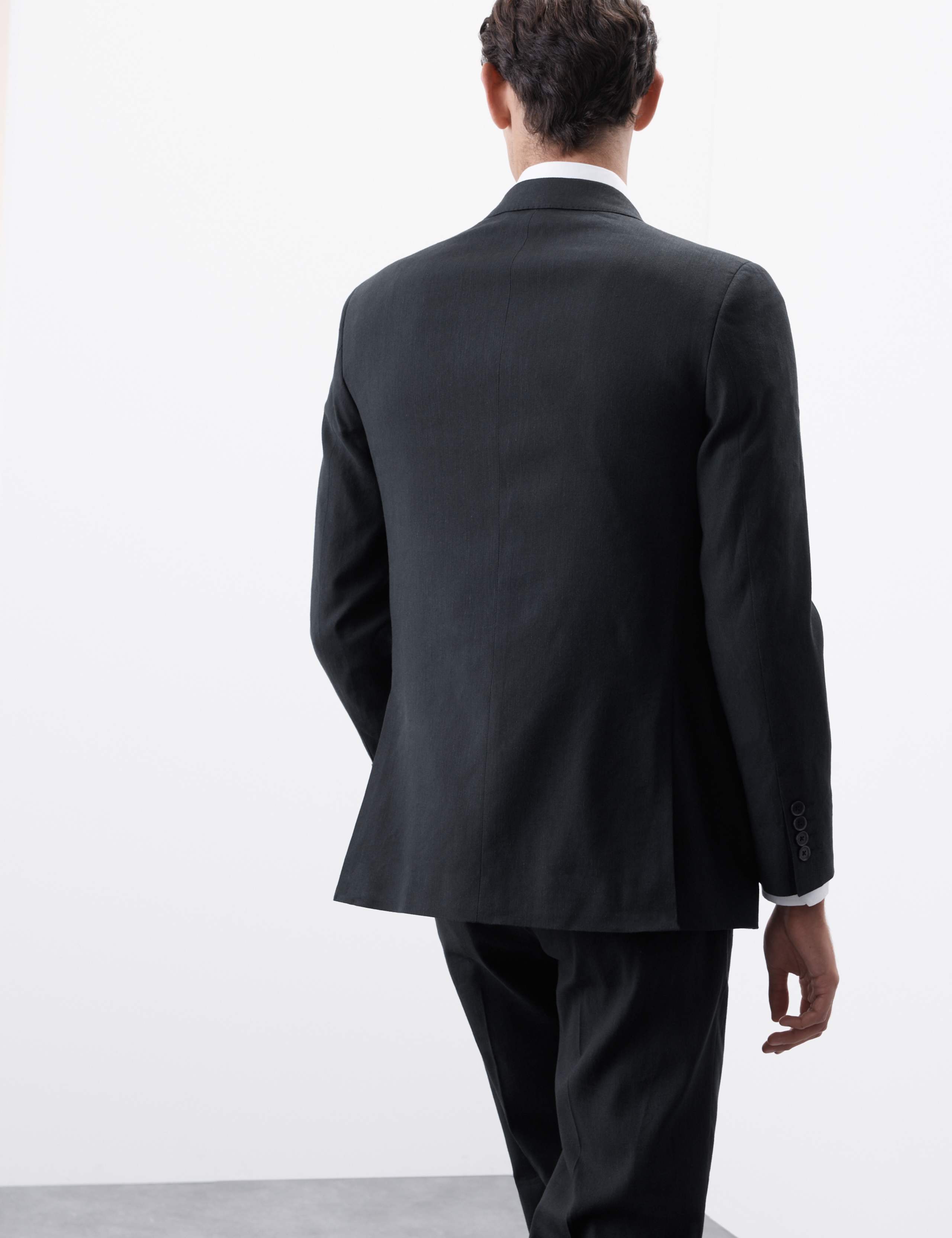 Tailored Fit Italian Performance Linen Blend Double Breasted Suit Jacket 5 of 8