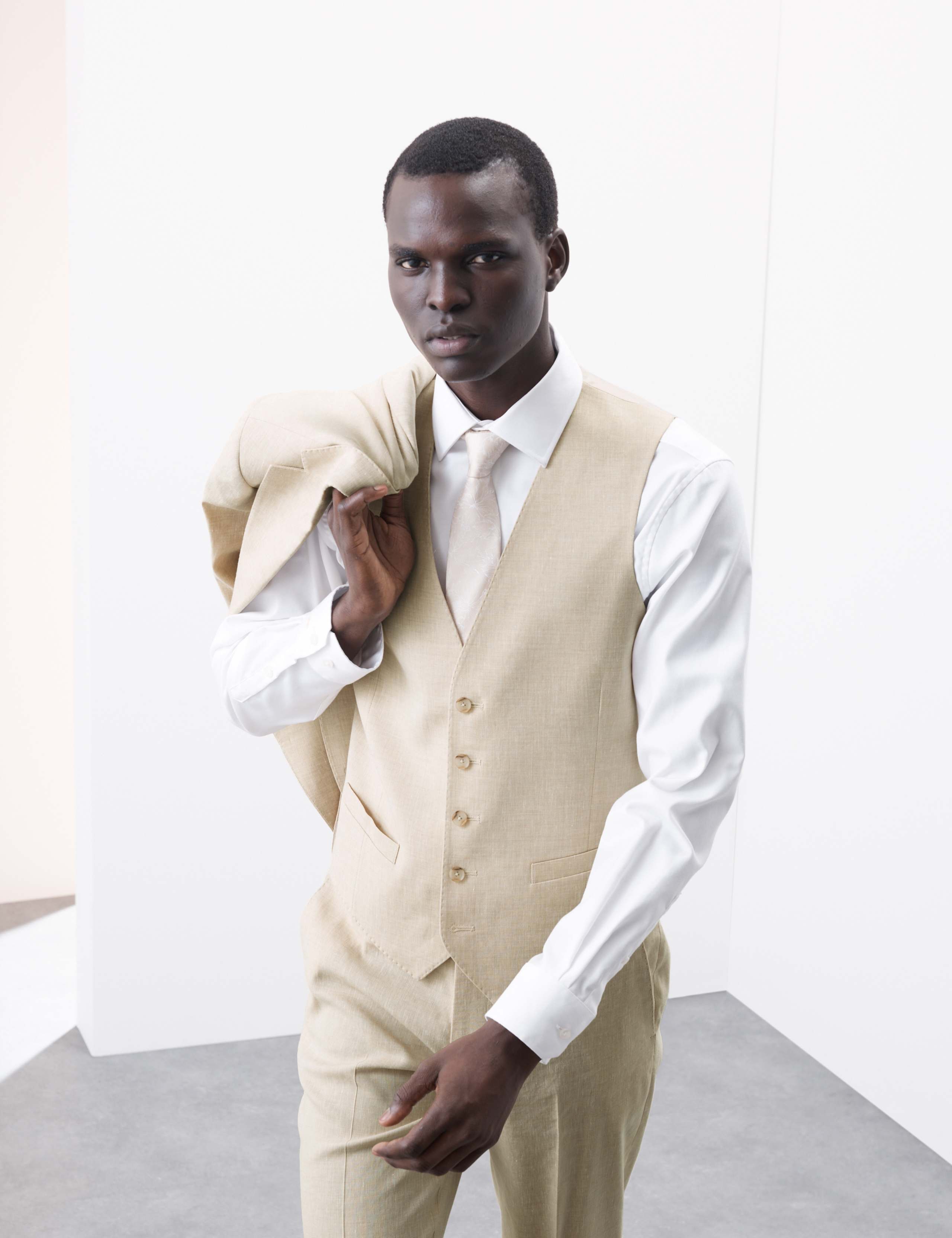 Italian Performance Linen Blend Waistcoat 1 of 7