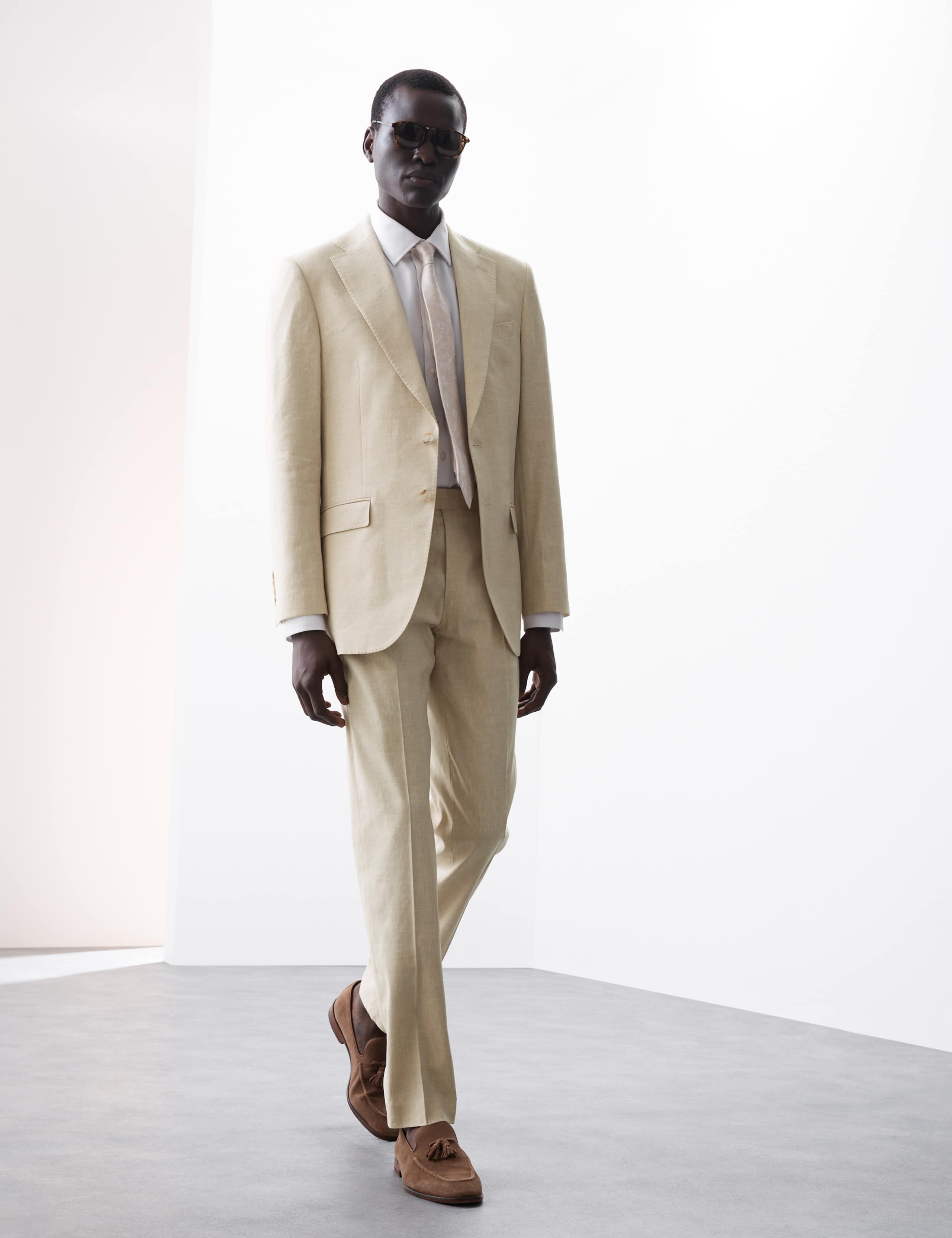 Tailored Fit Italian Performance Linen Blend Suit Trousers 9 of 9