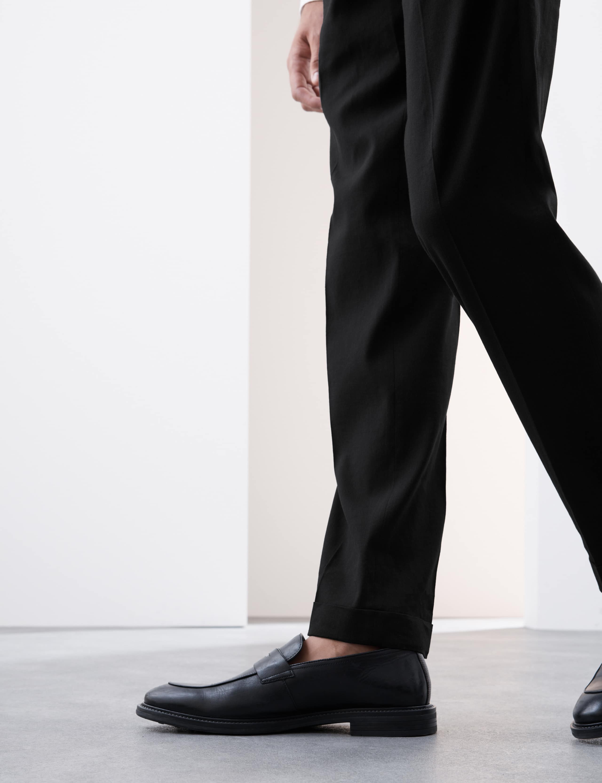 Tailored Fit Italian Performance Linen Blend Suit Trousers 5 of 8