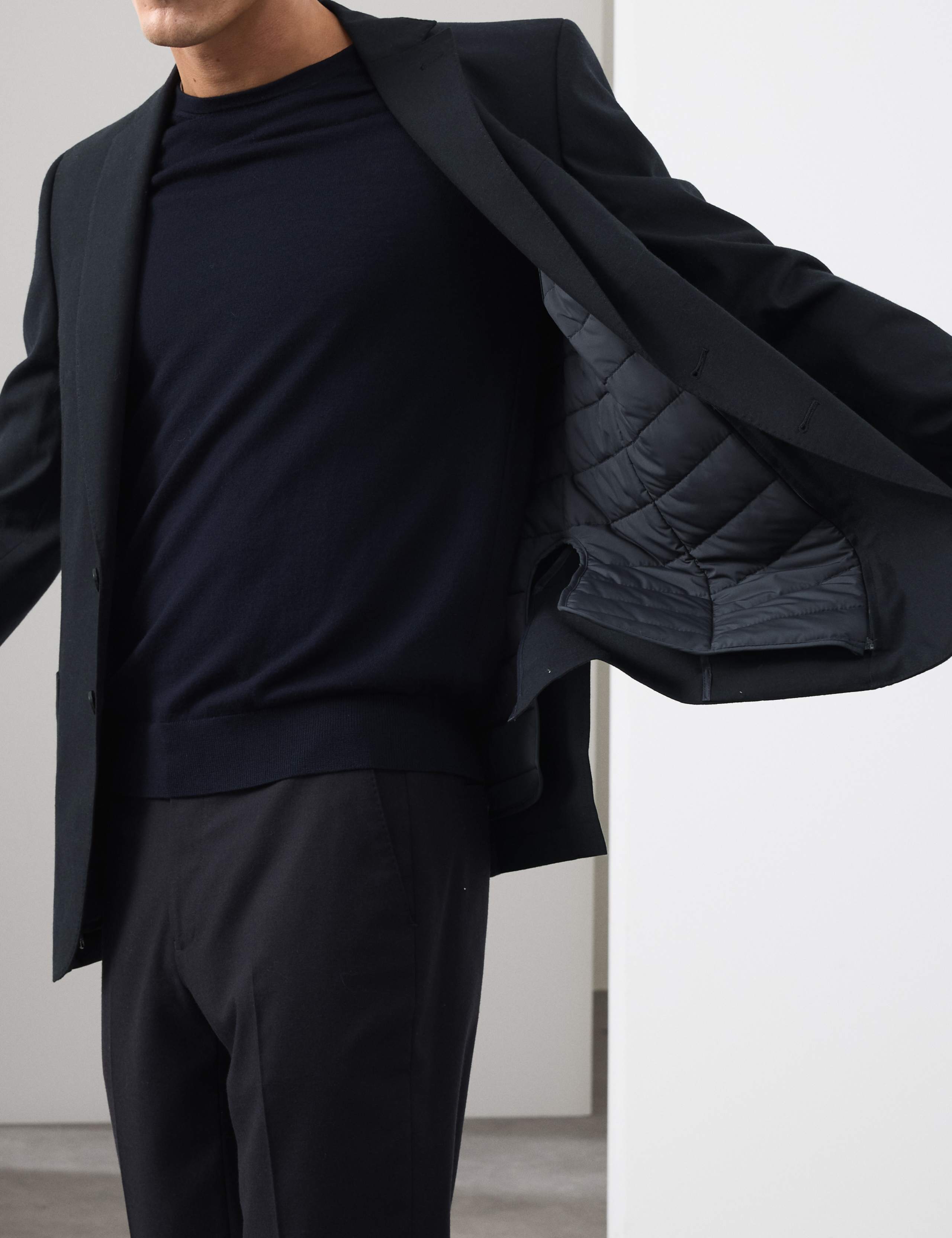 Performance Italian Wool Blend Blazer 4 of 7