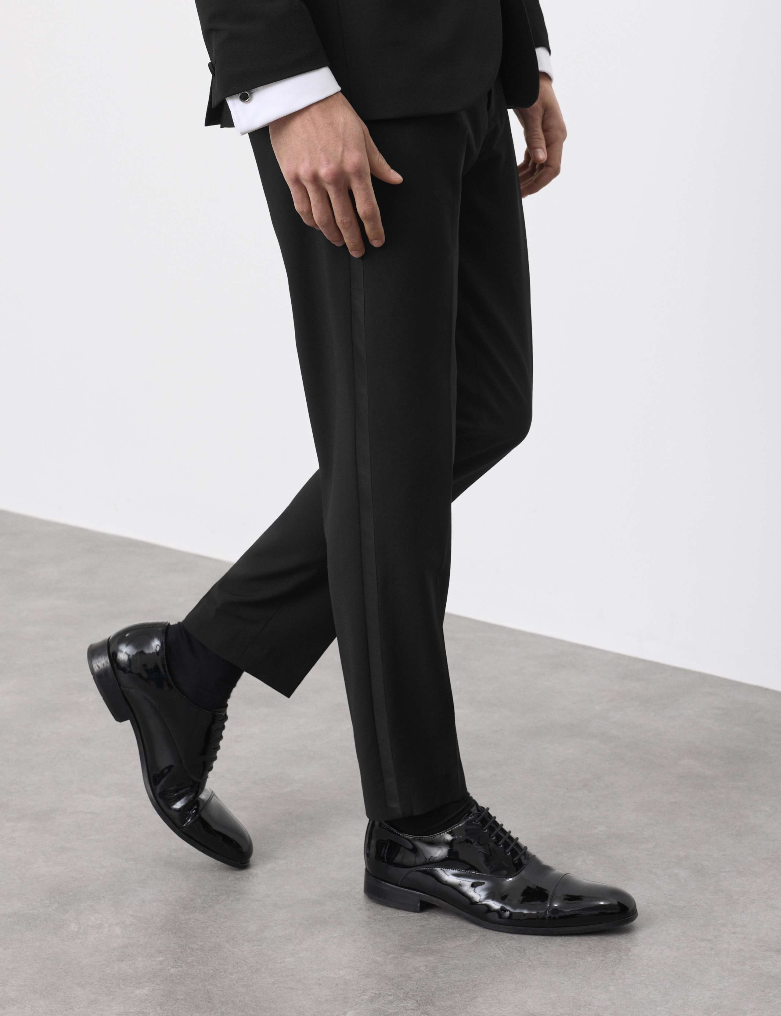 Tailored Fit Wool Blend Trousers 5 of 7