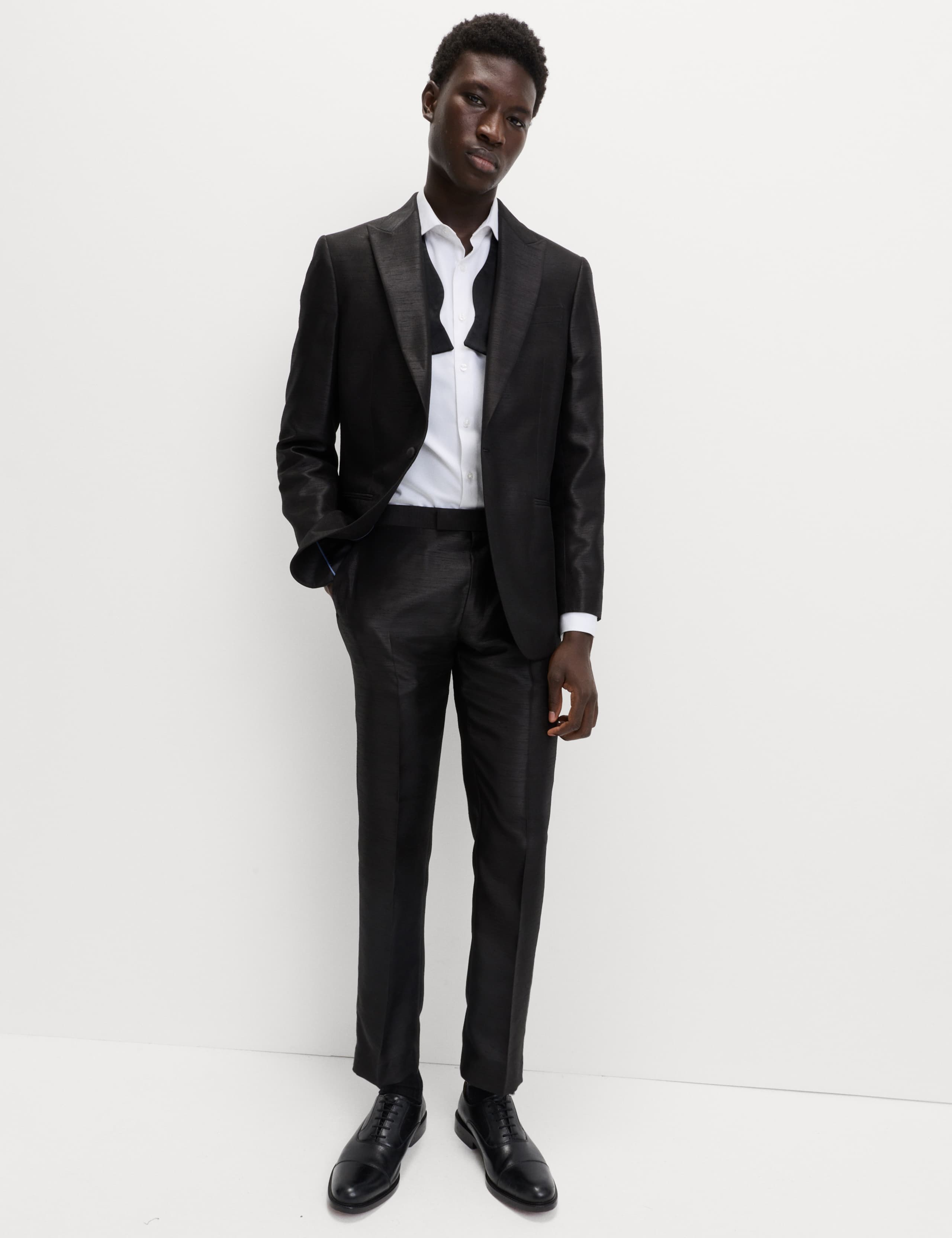 Tailored Fit Textured Sheen Tuxedo Jacket 1 of 6