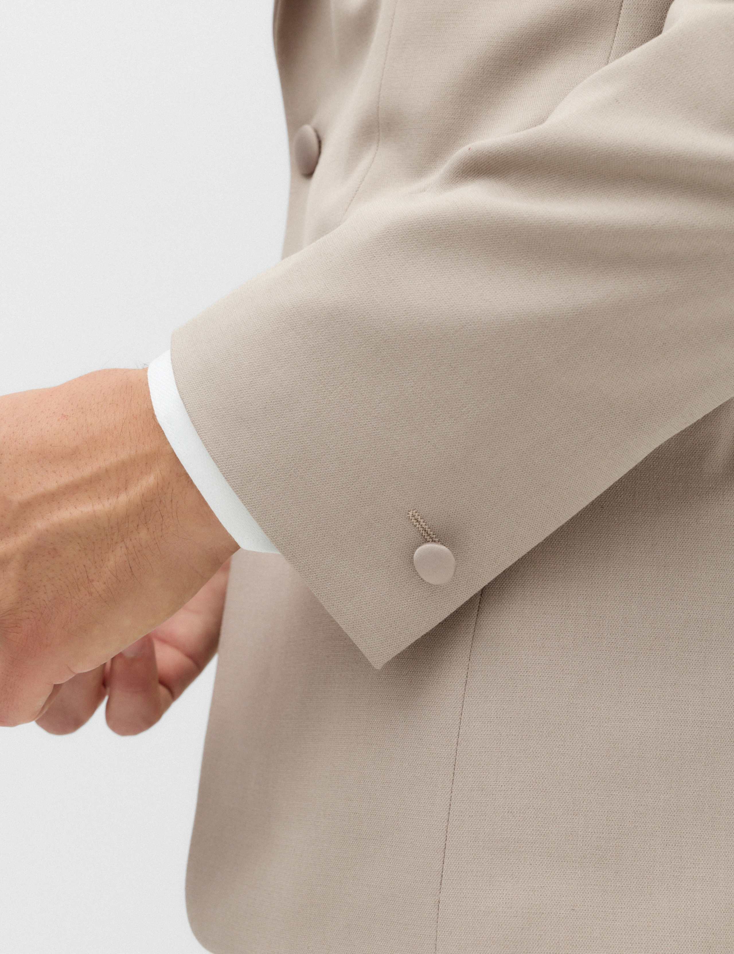 Tailored Fit Peak Lapel Tuxedo Jacket 3 of 6