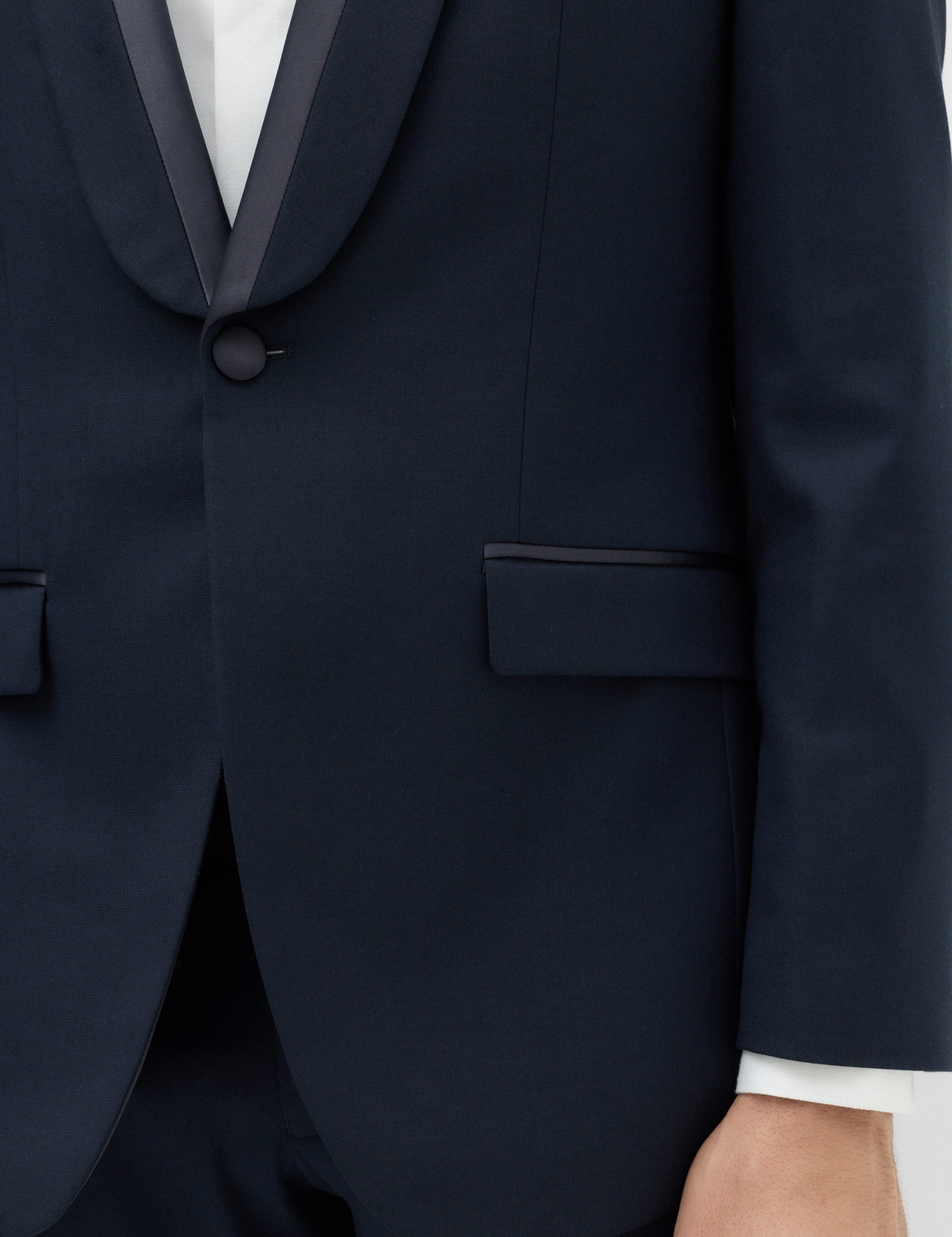 Tailored Fit Shawl Collar Tipped Tux Jacket 3 of 7