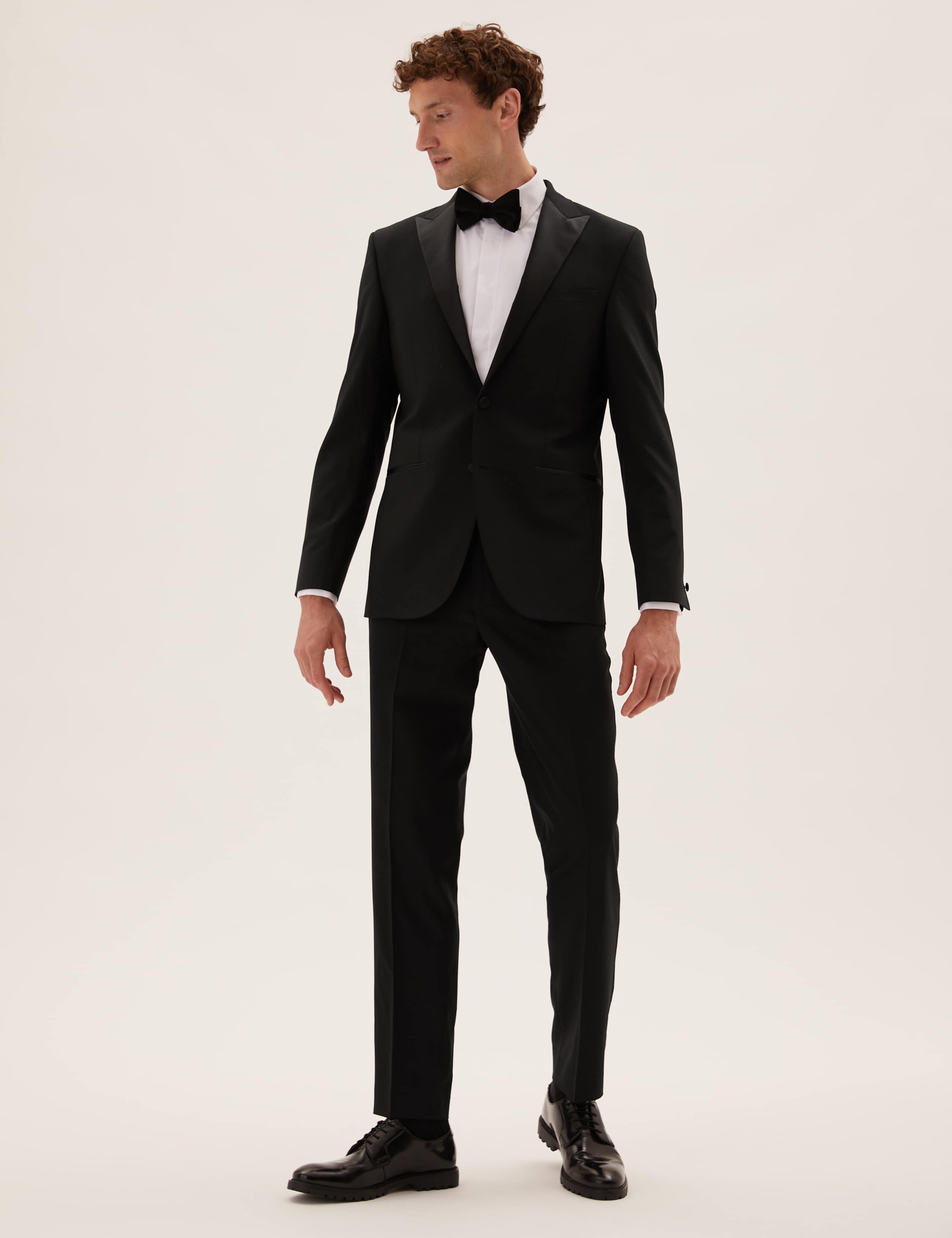 The Ultimate Tailored Fit Dinner Suit Jacket 7 of 9