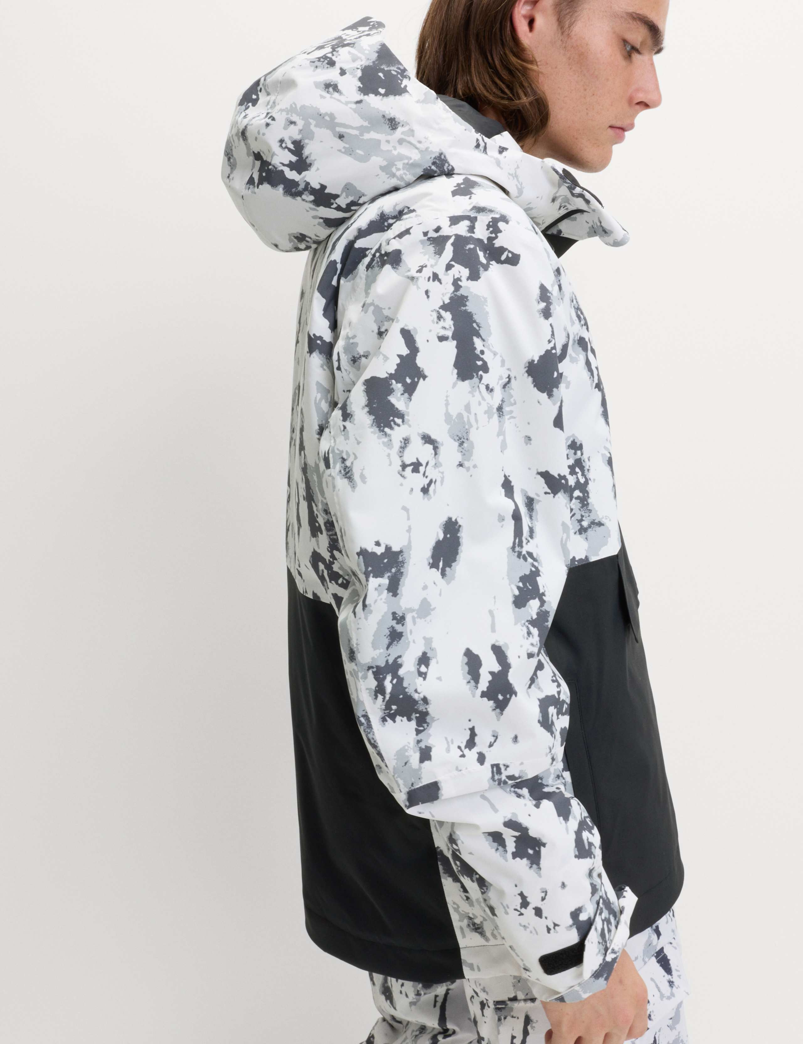 Relaxed Fit Ski Jacket with Stormwear™ 5 of 6