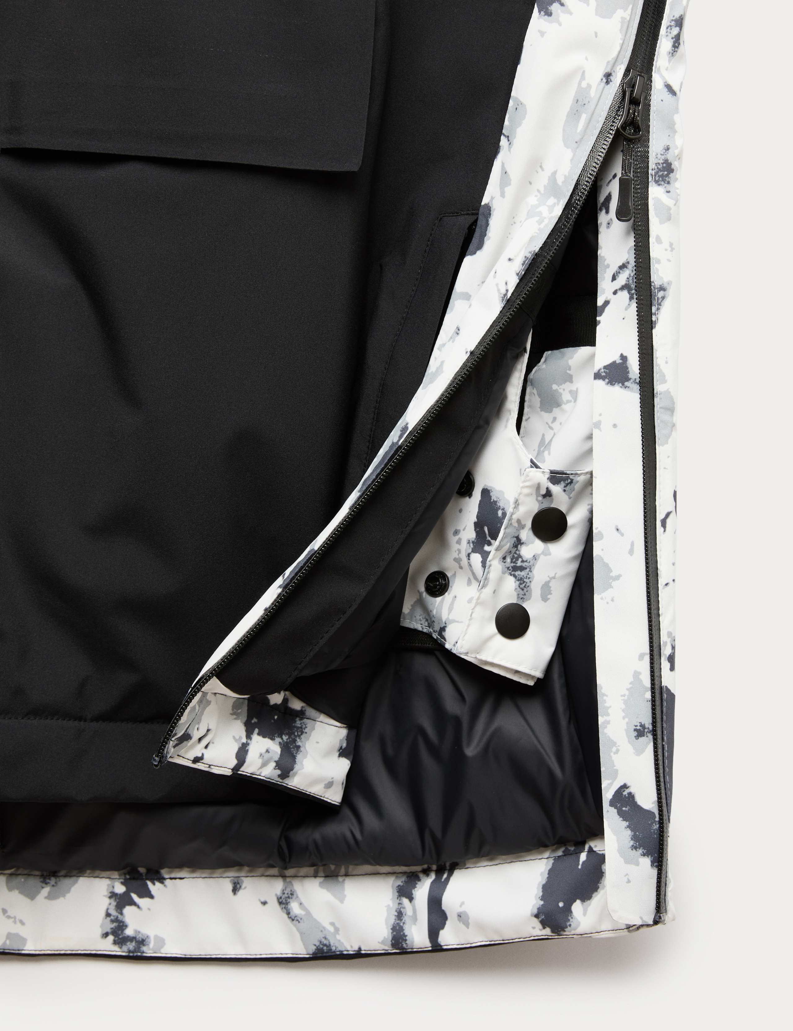 Ski Jacket with Stormwear™ Ultra 8 of 8