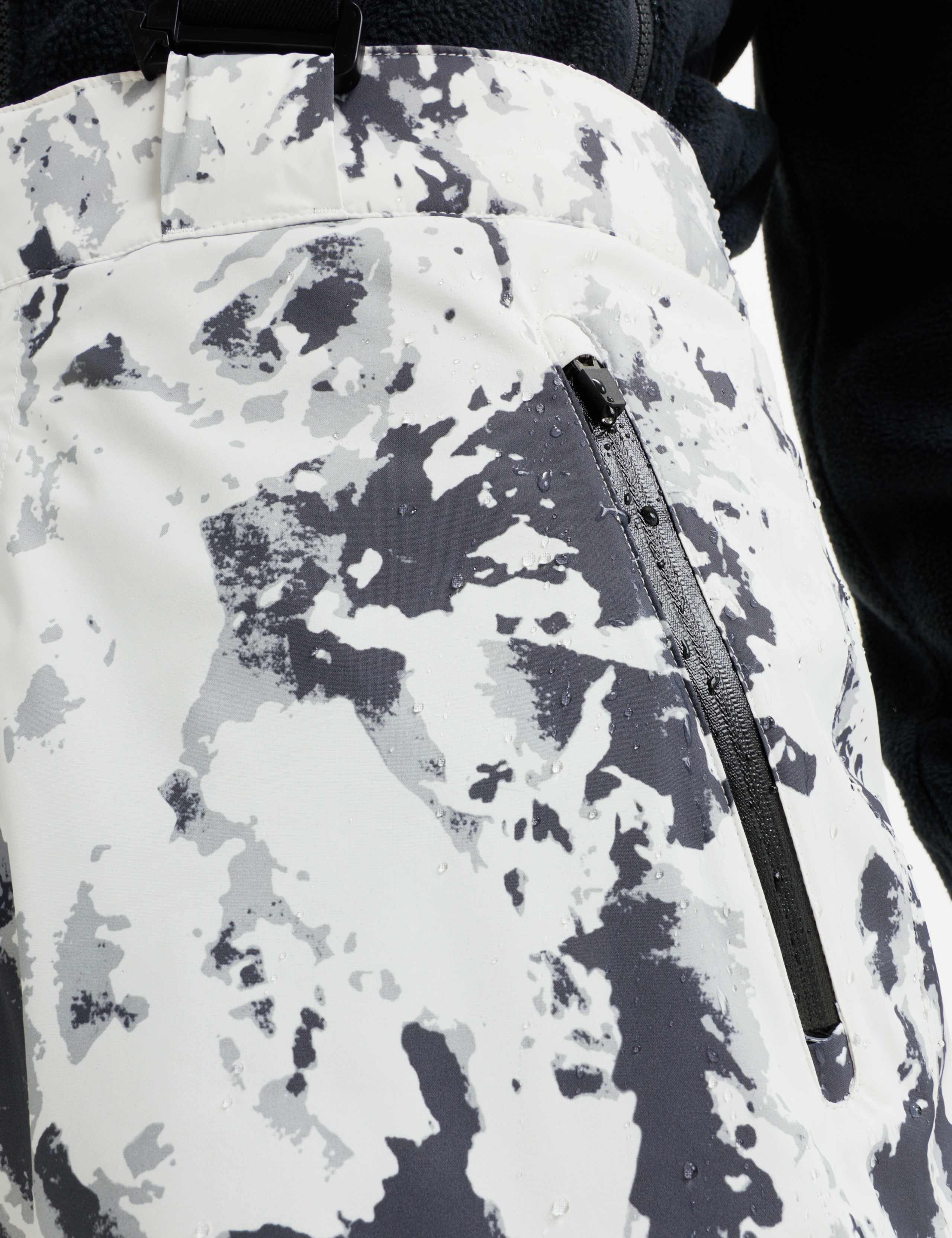 Ski Salopettes with Stormwear™ Ultra 7 of 8