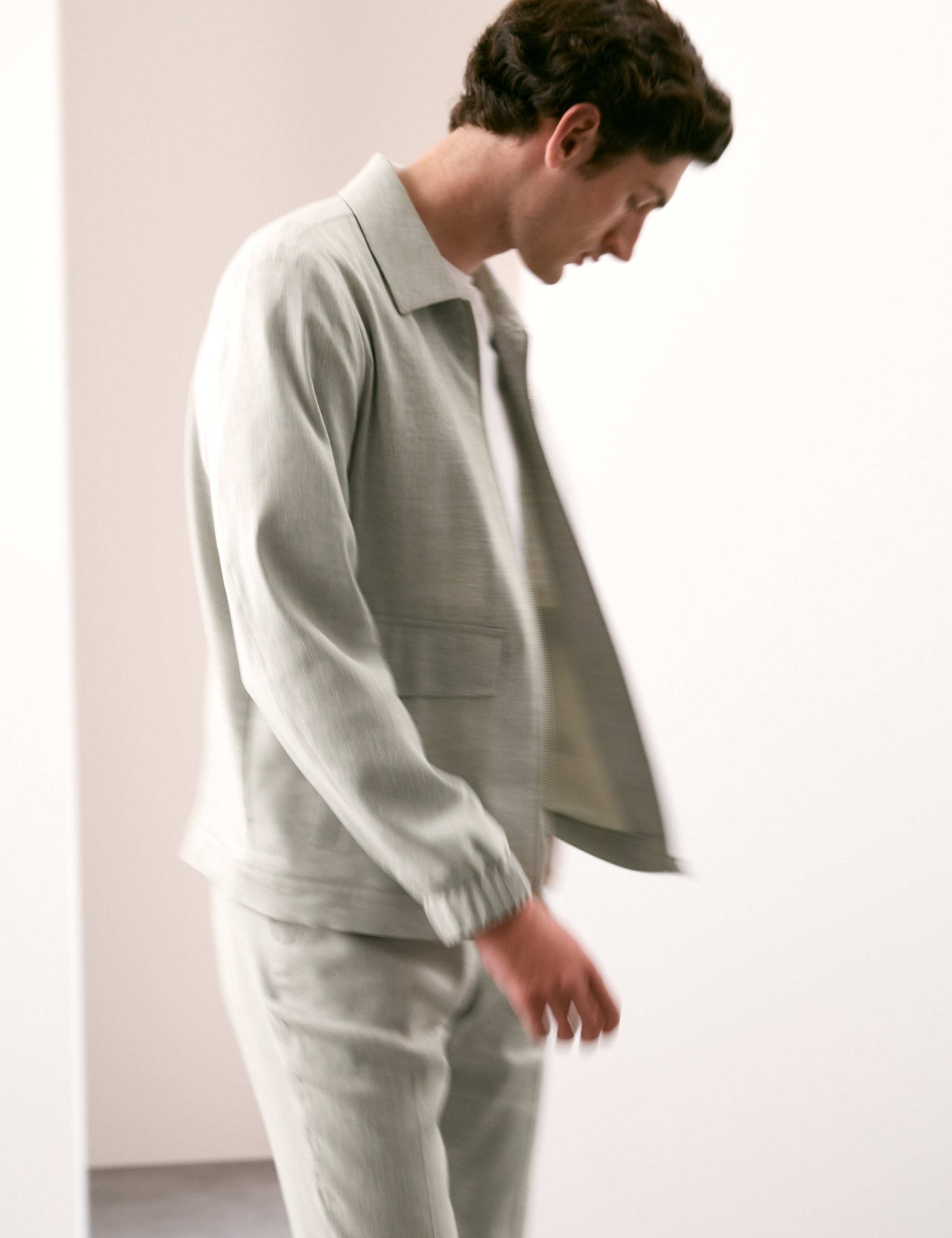 Italian Linen Miracle™ Bomber Jacket 5 of 7
