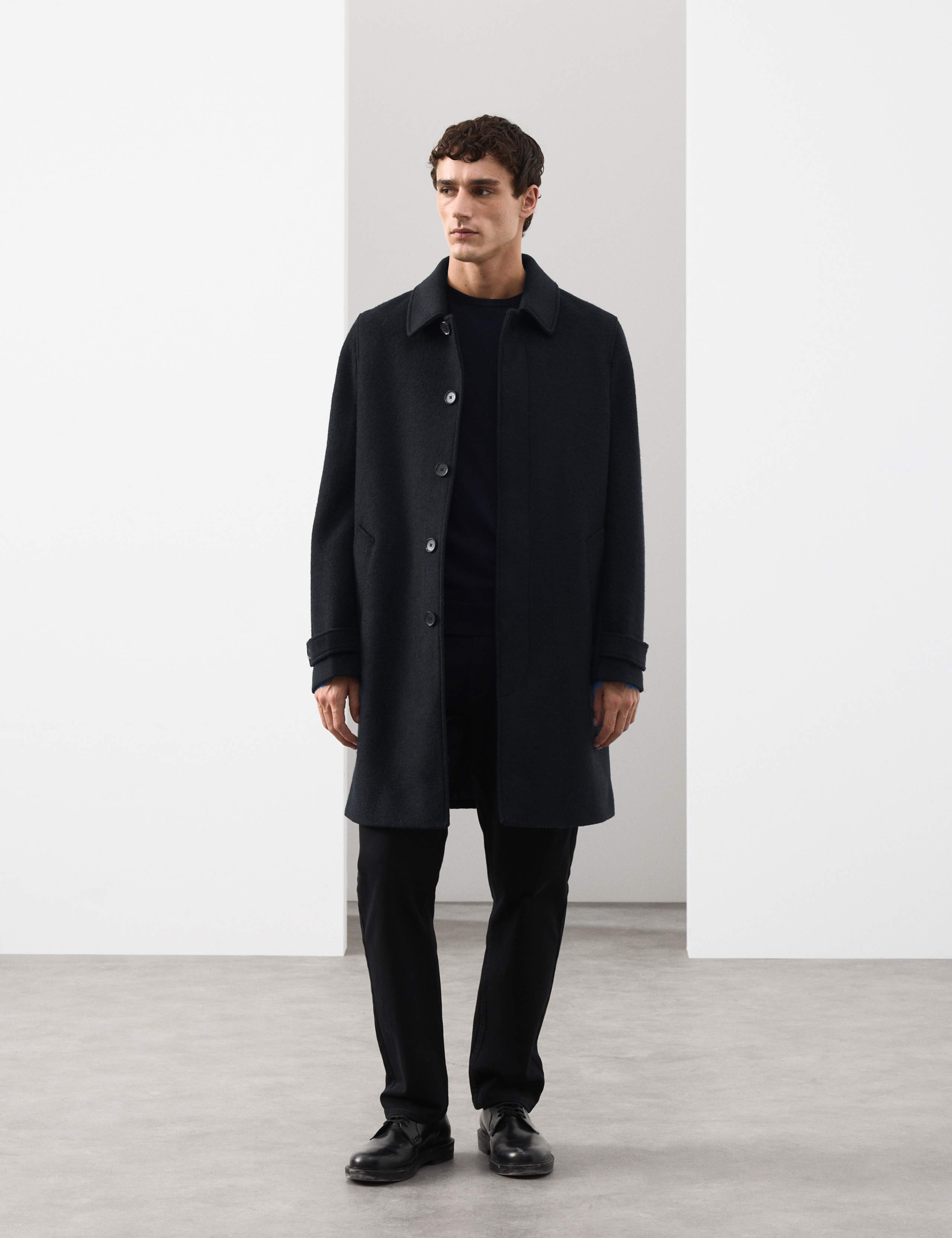 Performance Shirt Collar Mac with Stormwear™ 3 of 8