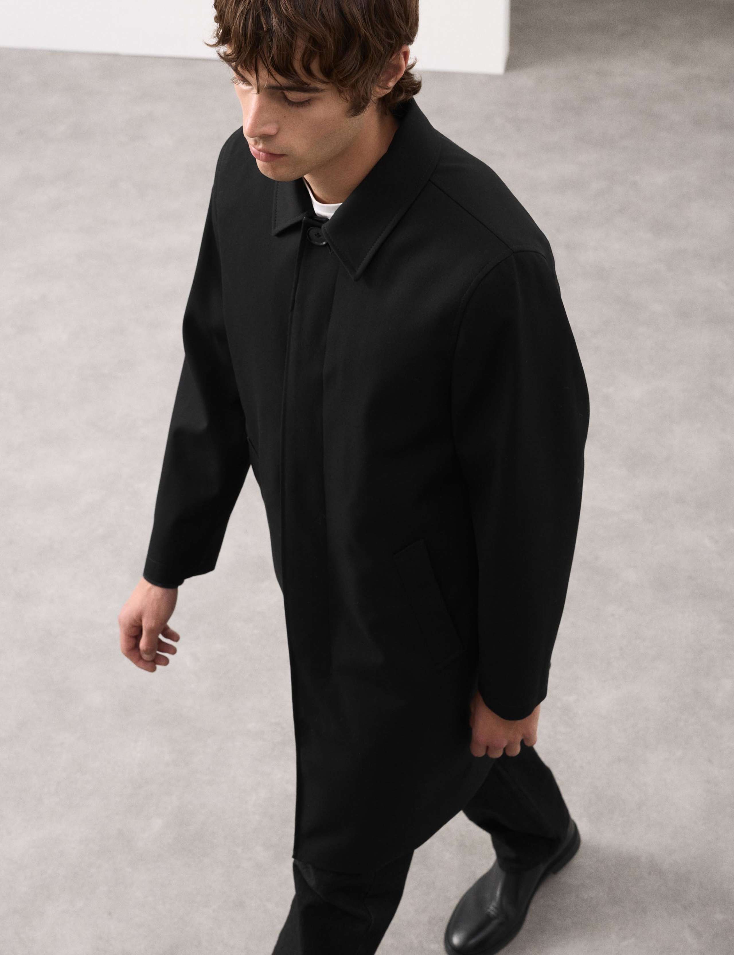 Performance Shirt Collar Mac with Stormwear™ 3 of 7