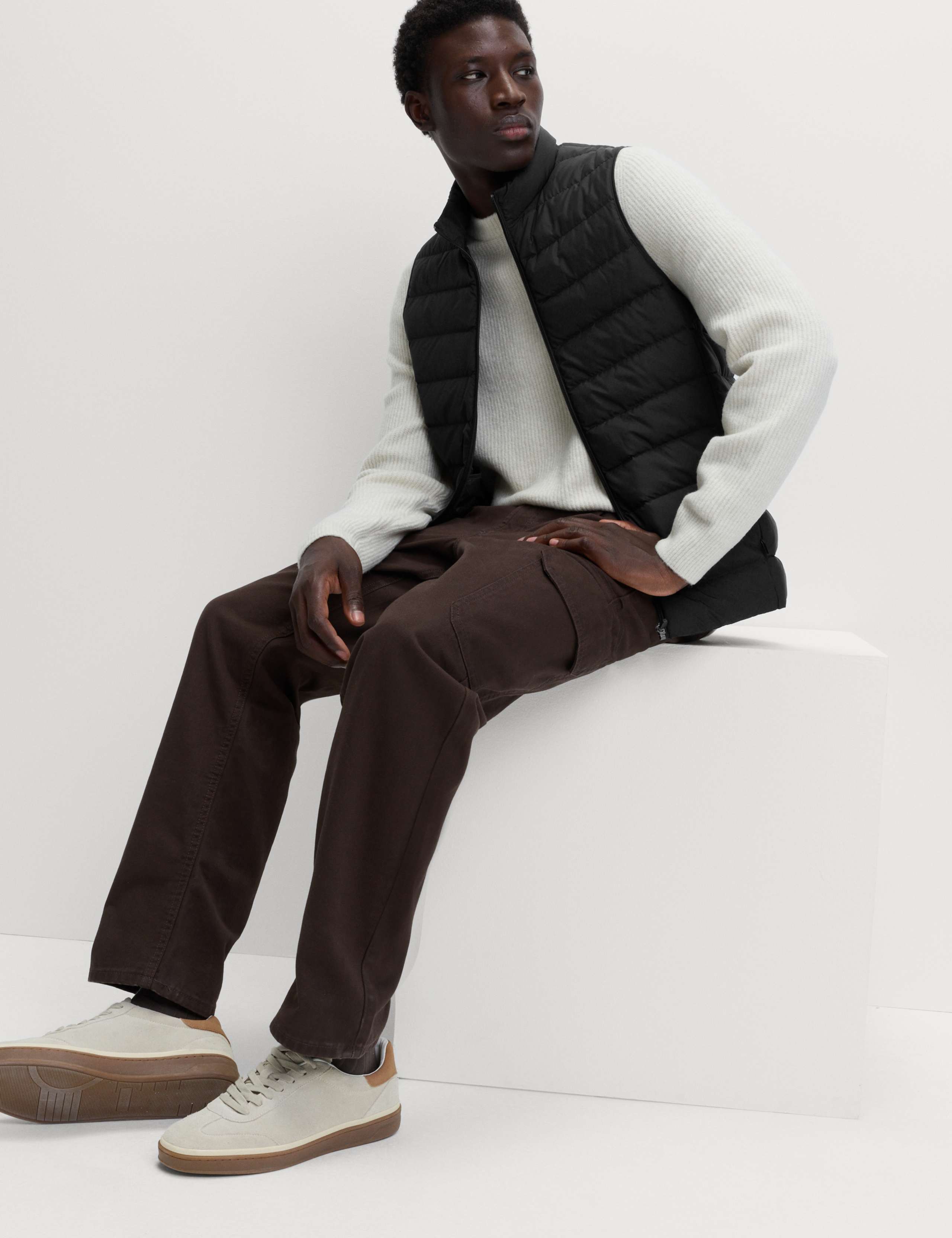 Feather and Down Padded Lightweight Gilet 4 of 8