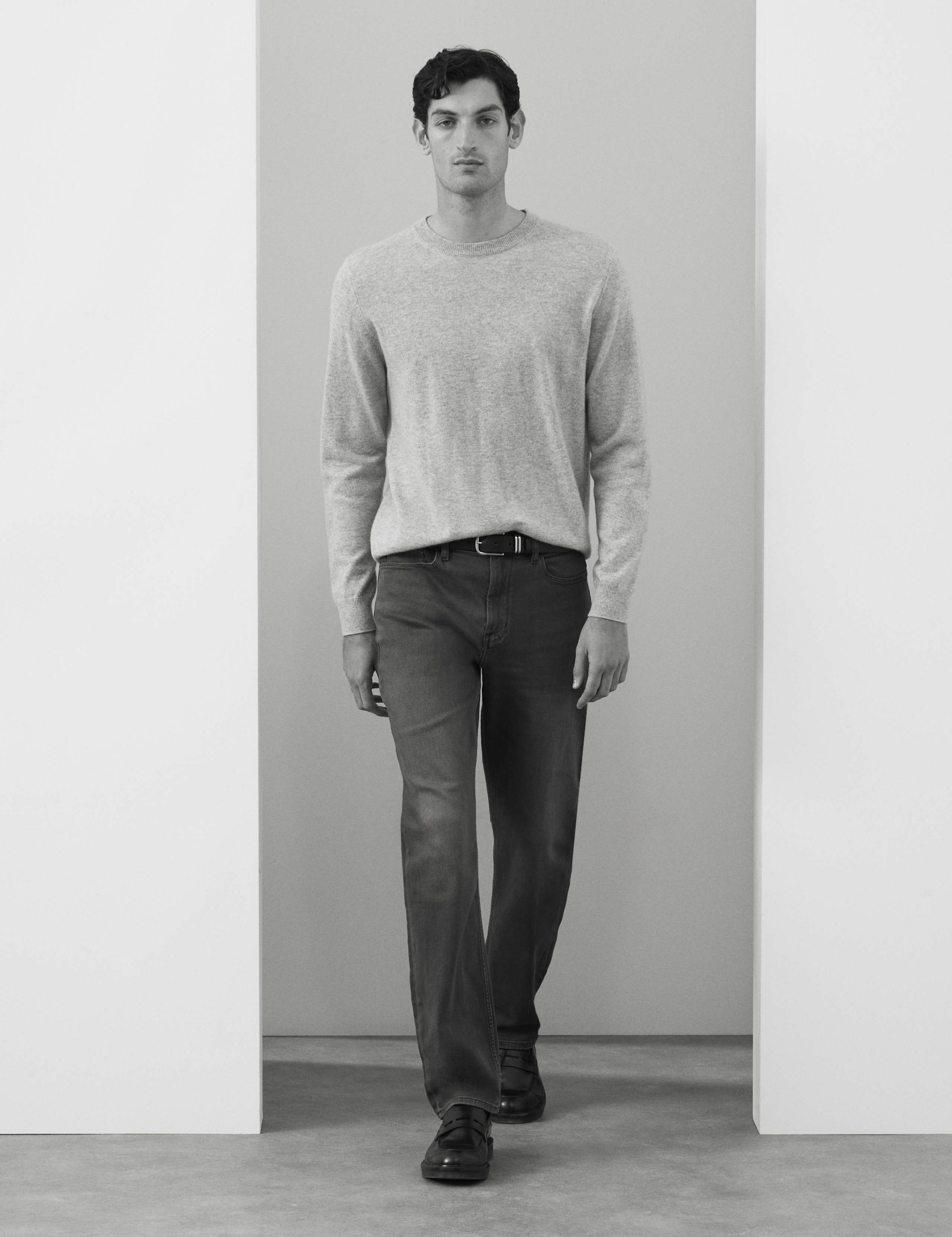 Straight Fit Italian Soft Touch Jeans 4 of 6