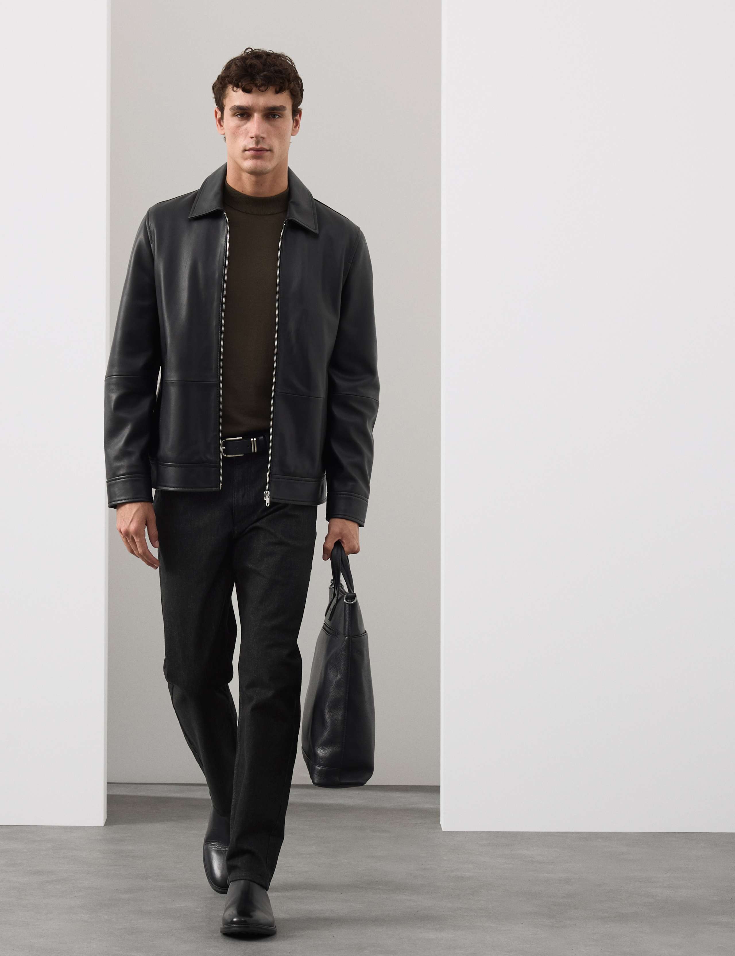 Straight Fit 360 Flex Stretch Jeans 3 of 6