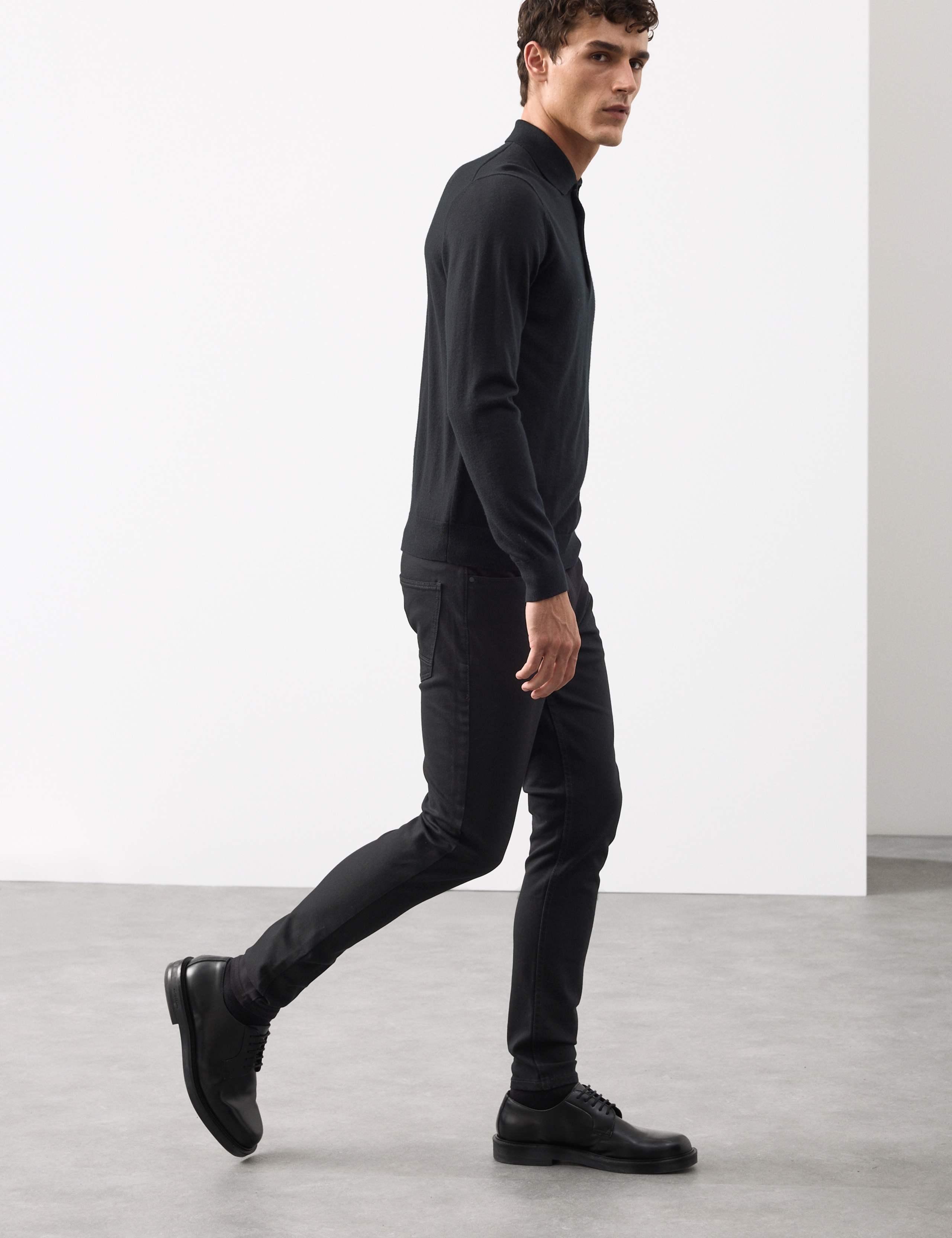 Skinny Fit 360 Flex Stretch Jeans 5 of 7