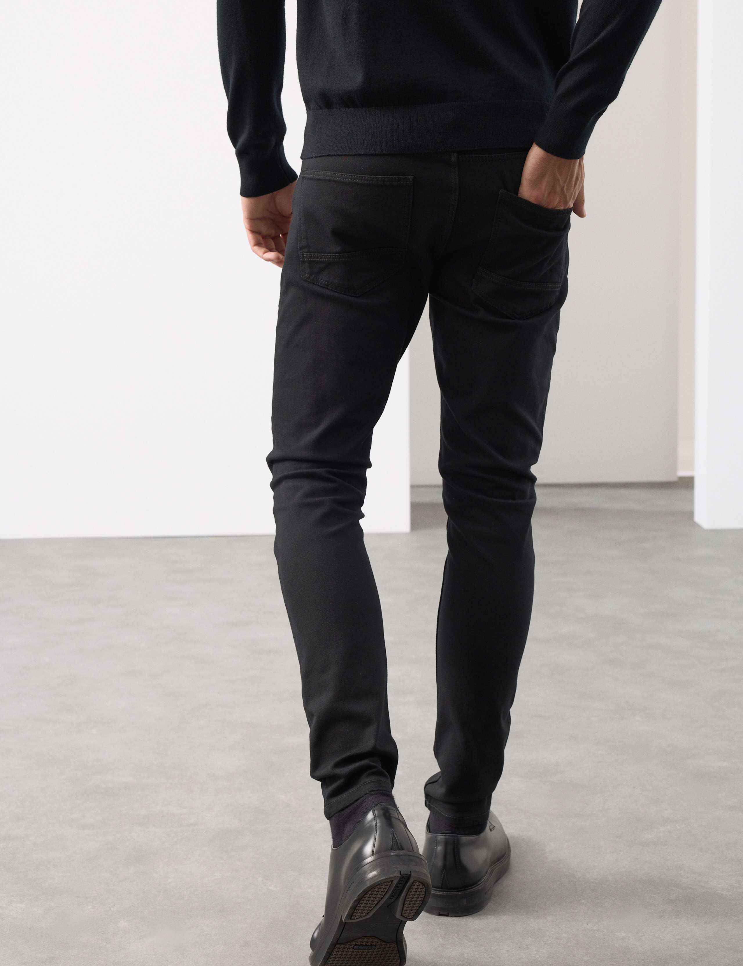 Skinny Fit 360 Flex Stretch Jeans 7 of 7